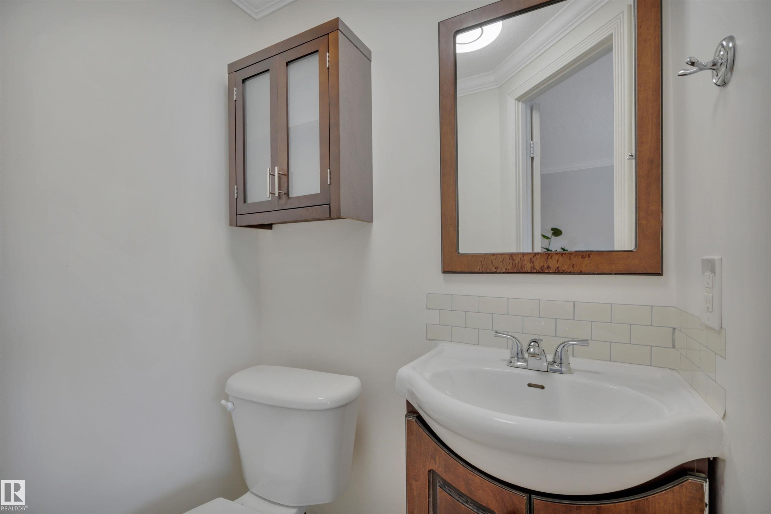 140 Evergreen Park, Edmonton, AB - Indoor Photo Showing Bathroom
