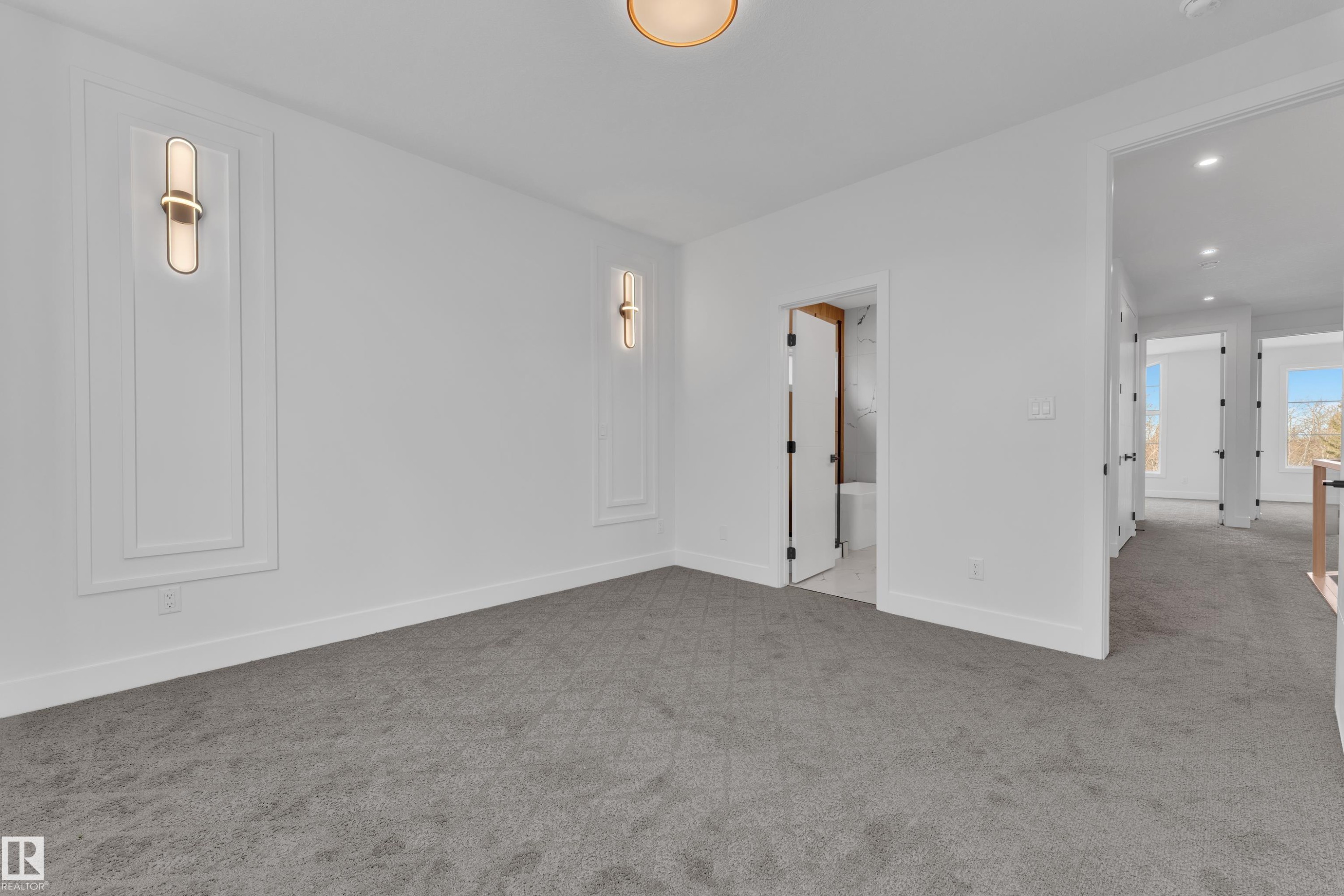 6111 Crawford Drive, Edmonton, AB - Indoor Photo Showing Other Room