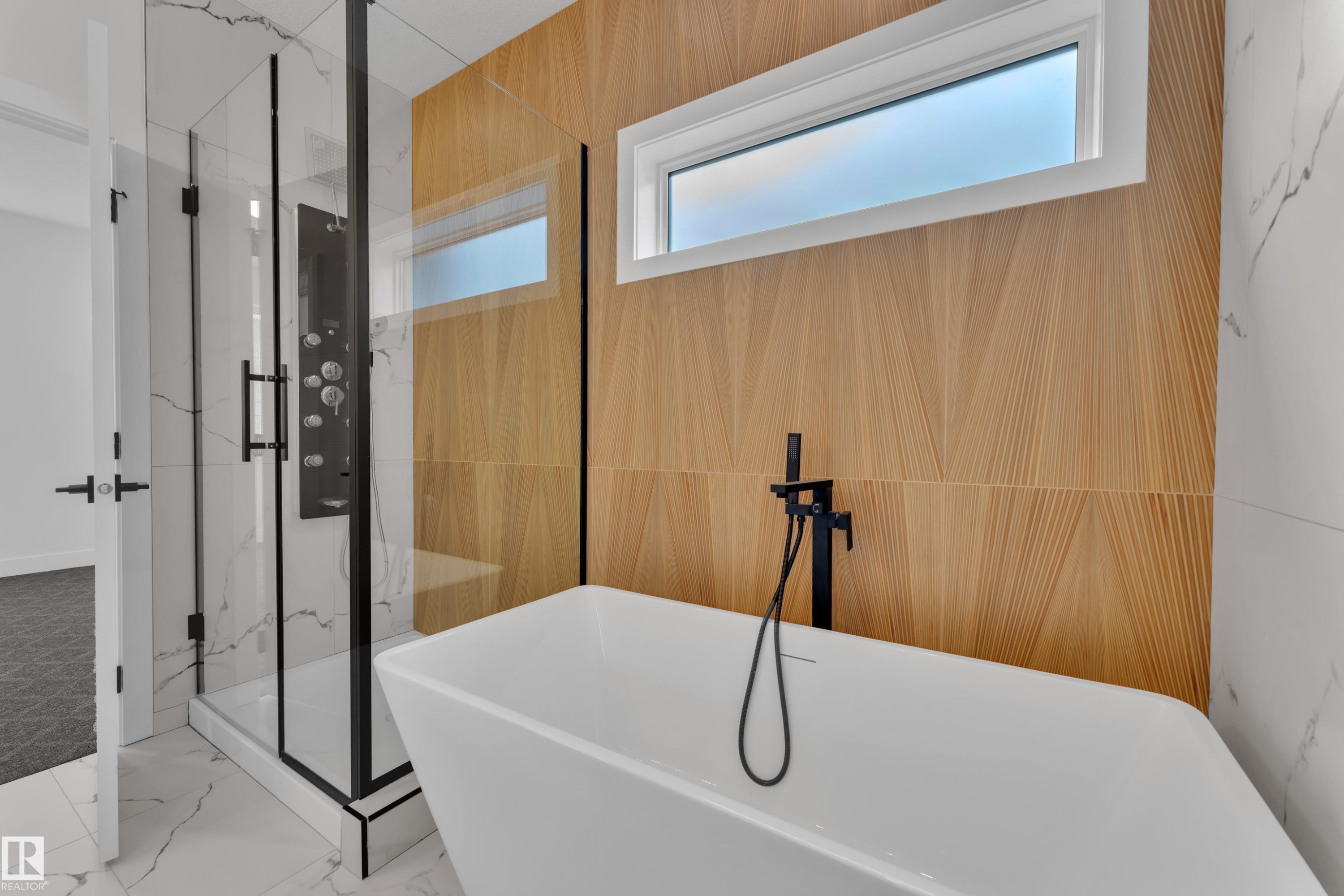 6111 Crawford Drive, Edmonton, AB - Indoor