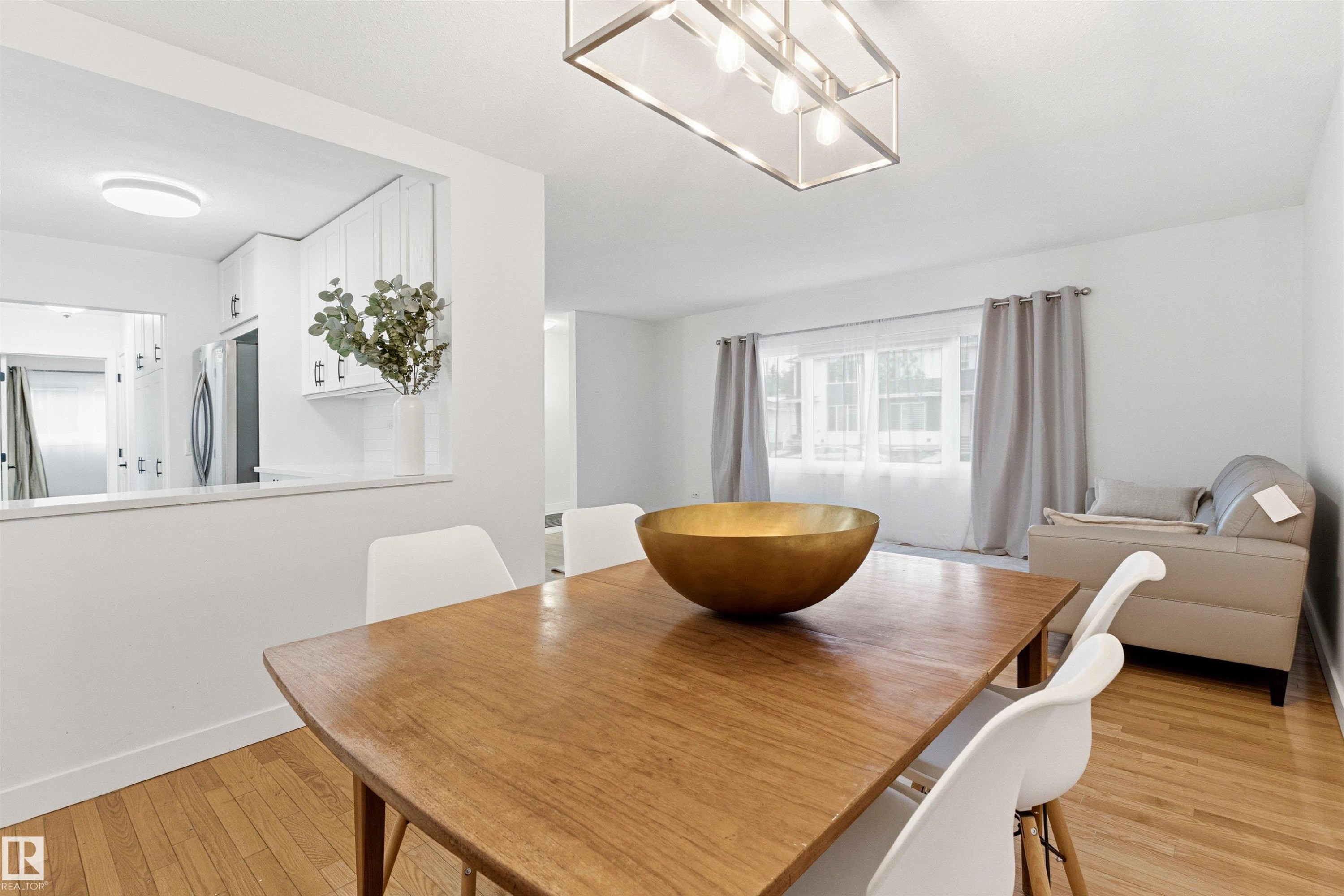 11135 49 Avenue, Edmonton, AB
