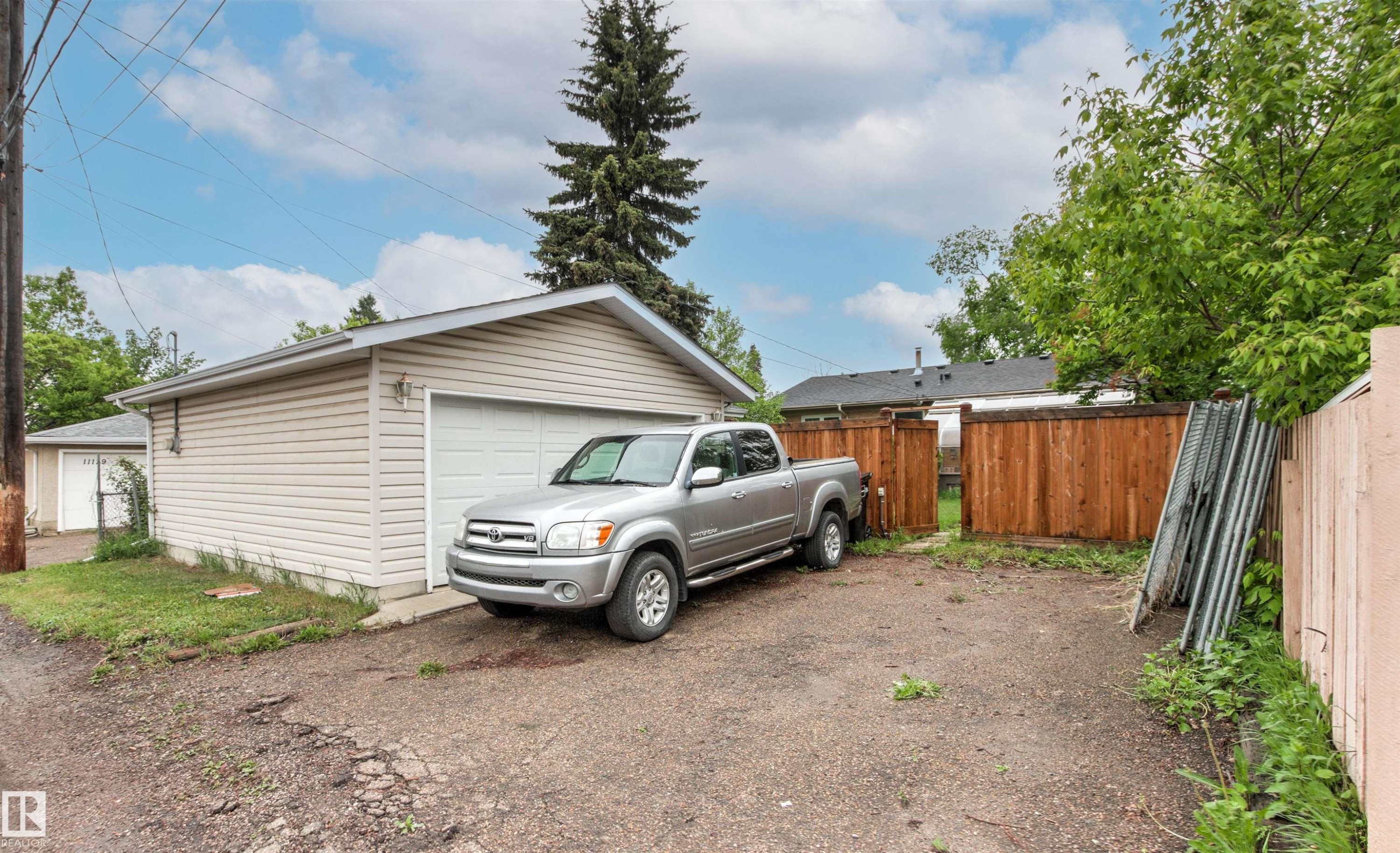 11135 49 Avenue, Edmonton, AB