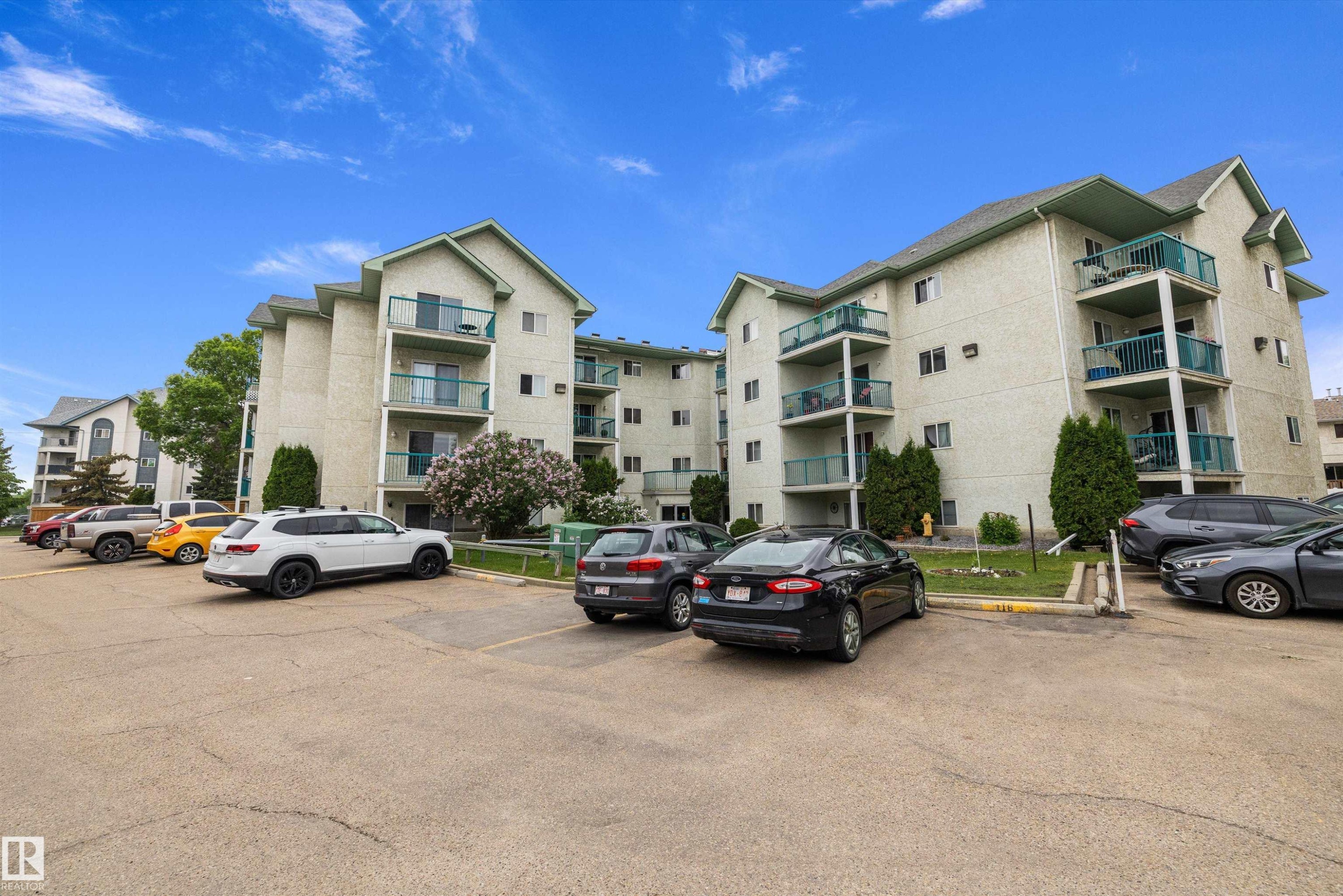 111 9619 174 Street, Edmonton, AB