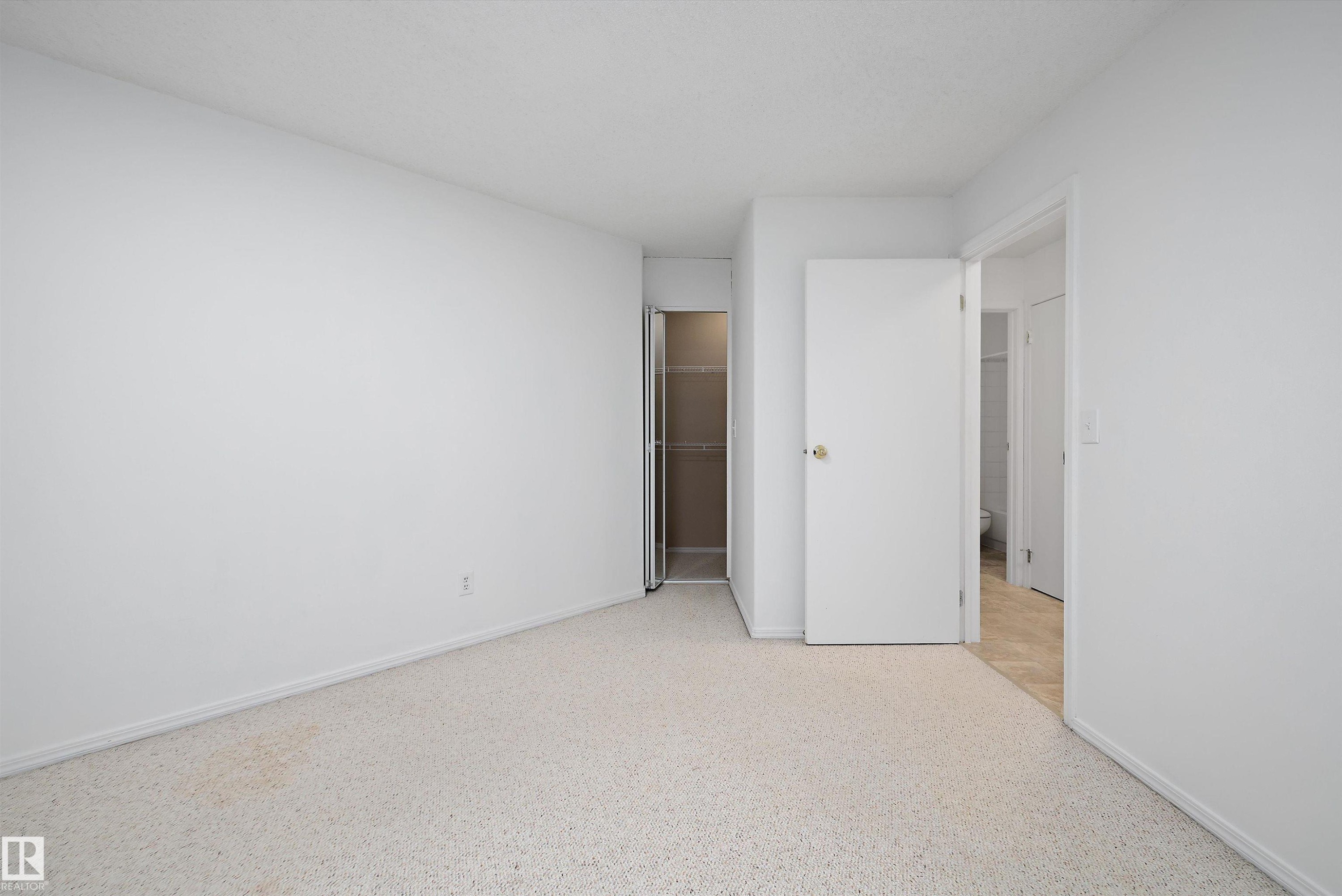 111 9619 174 Street, Edmonton, AB
