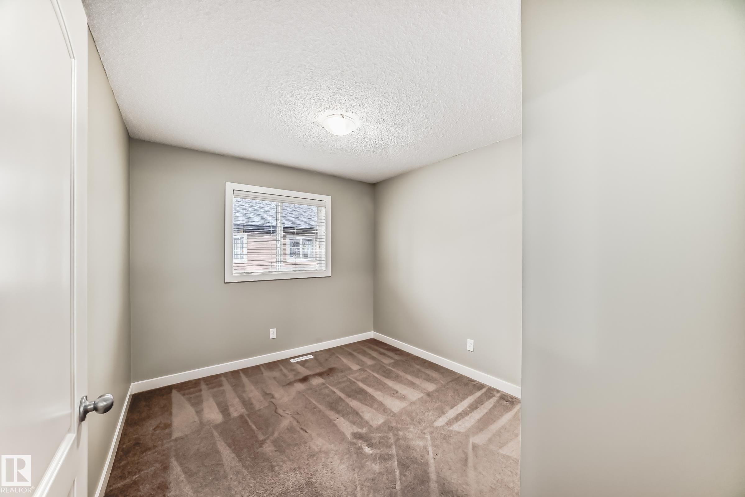 Second Floor - #47 12004 22 Av Sw, Edmonton, AB - Indoor Photo Showing Other Room