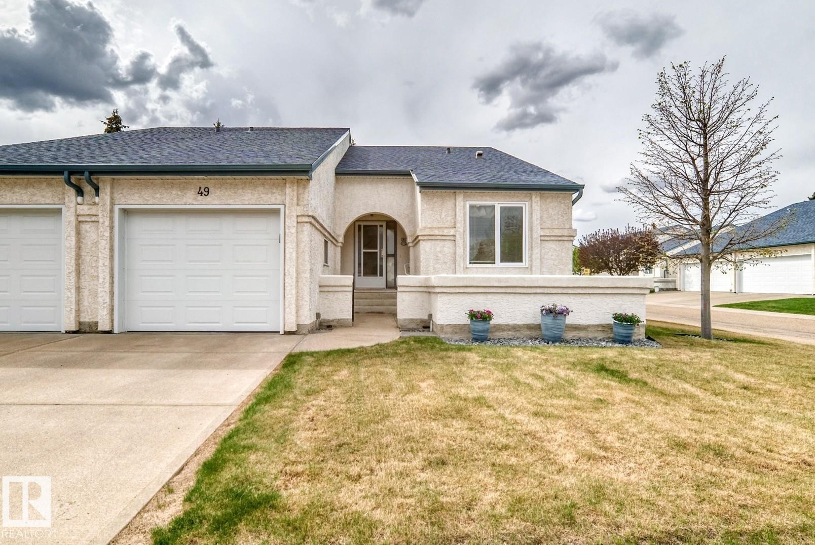 49 9718 176 Street, Edmonton, AB