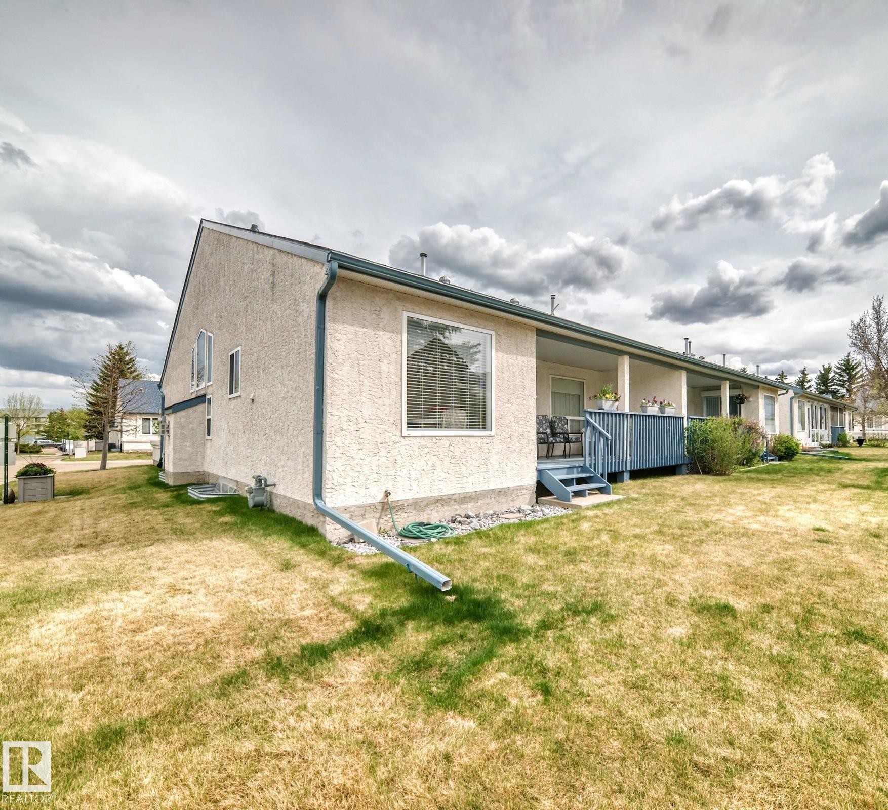 49 9718 176 Street, Edmonton, AB