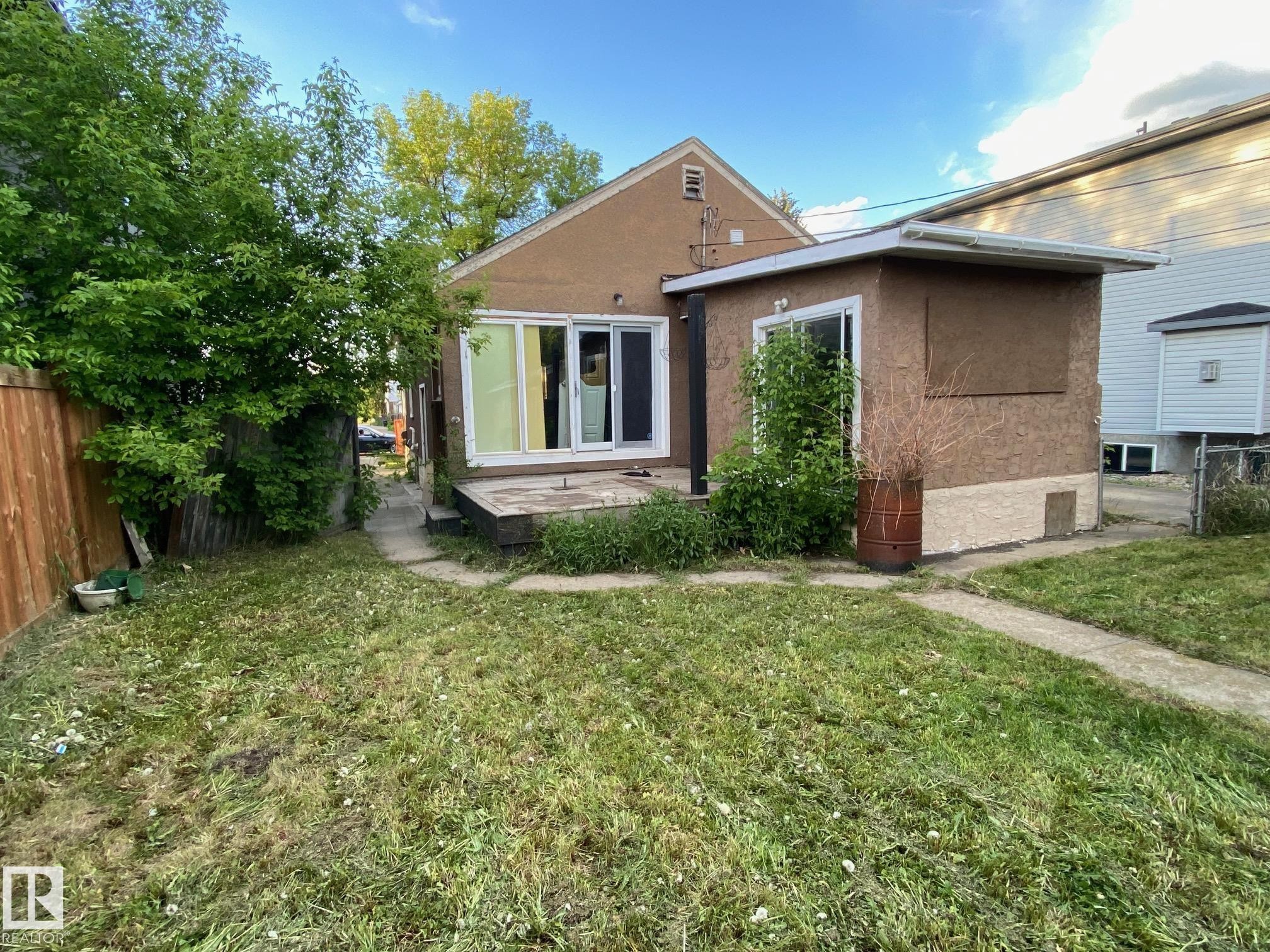 9143 78 Avenue, Edmonton, AB