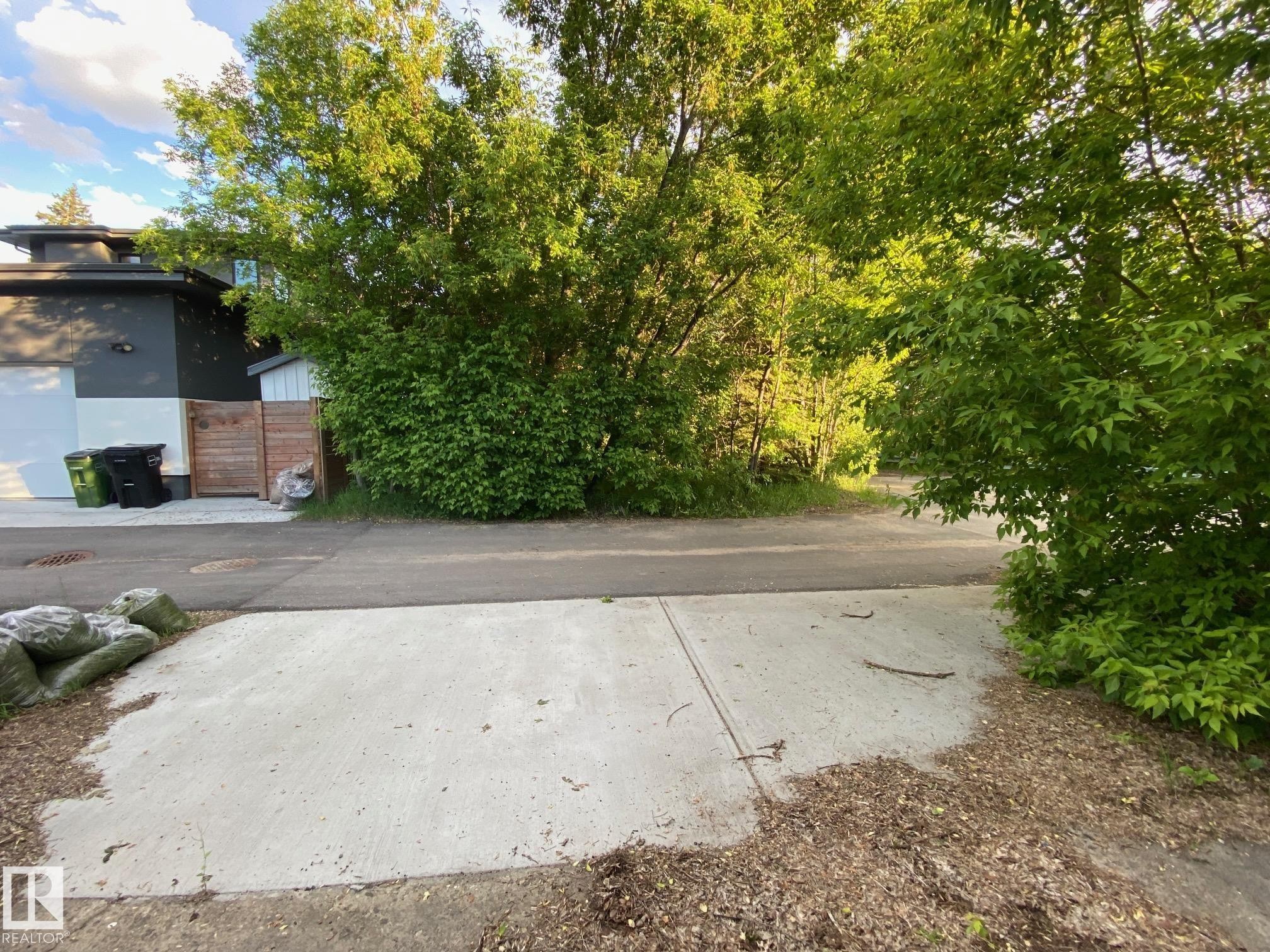 9143 78 Avenue, Edmonton, AB
