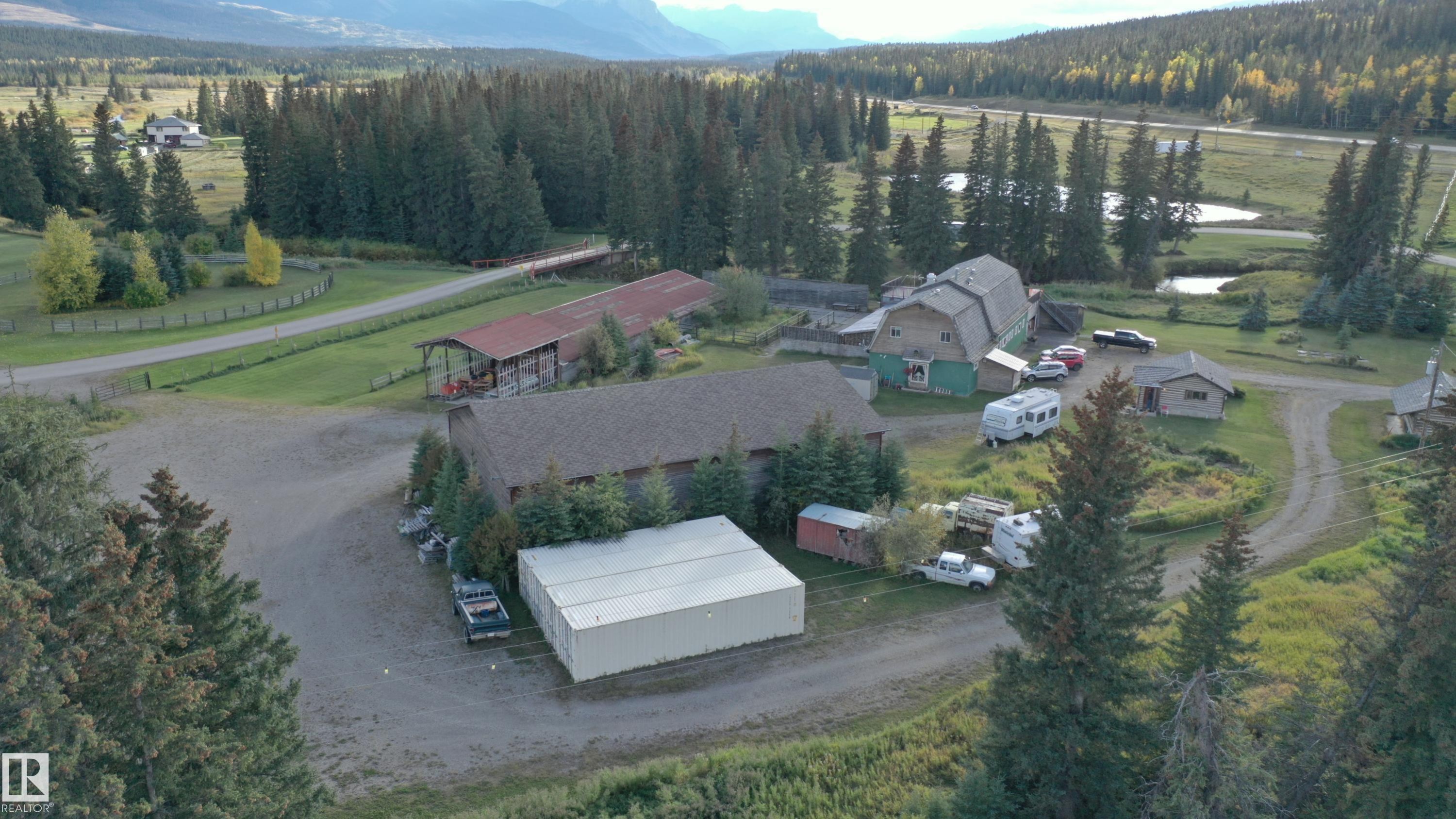 50409B Highway 16, Rural Yellowhead, AB