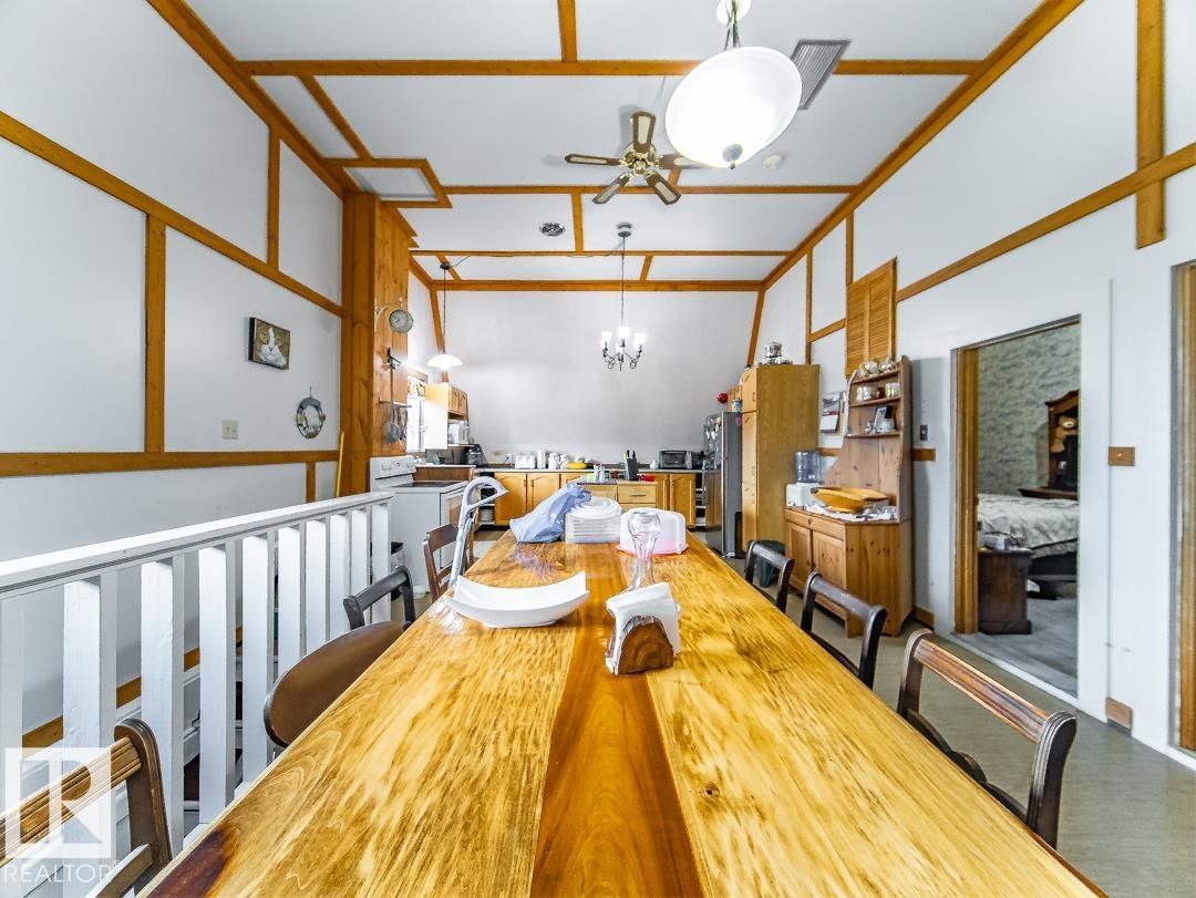50409B Highway 16, Rural Yellowhead, AB