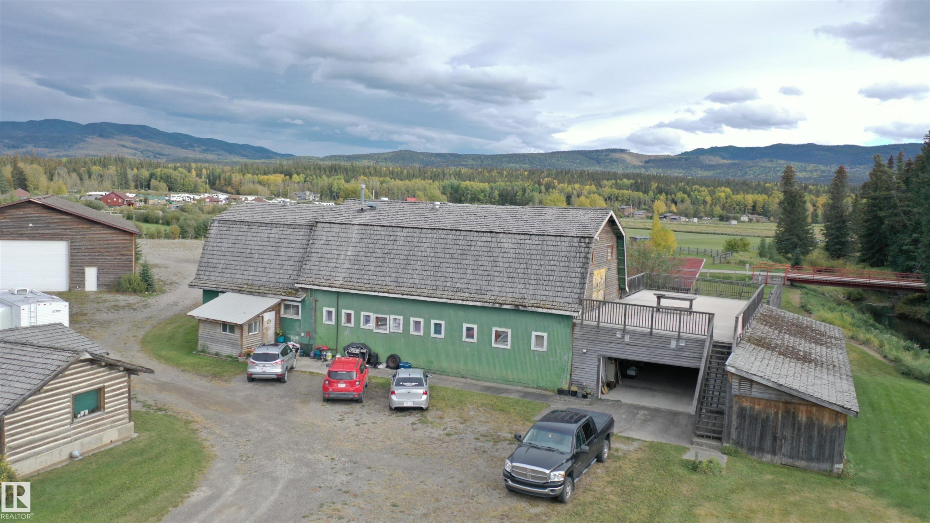 50409B Highway 16, Rural Yellowhead, AB