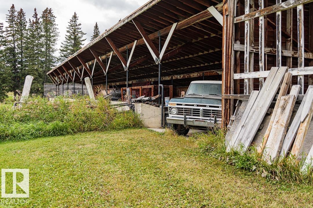 50409B Highway 16, Rural Yellowhead, AB