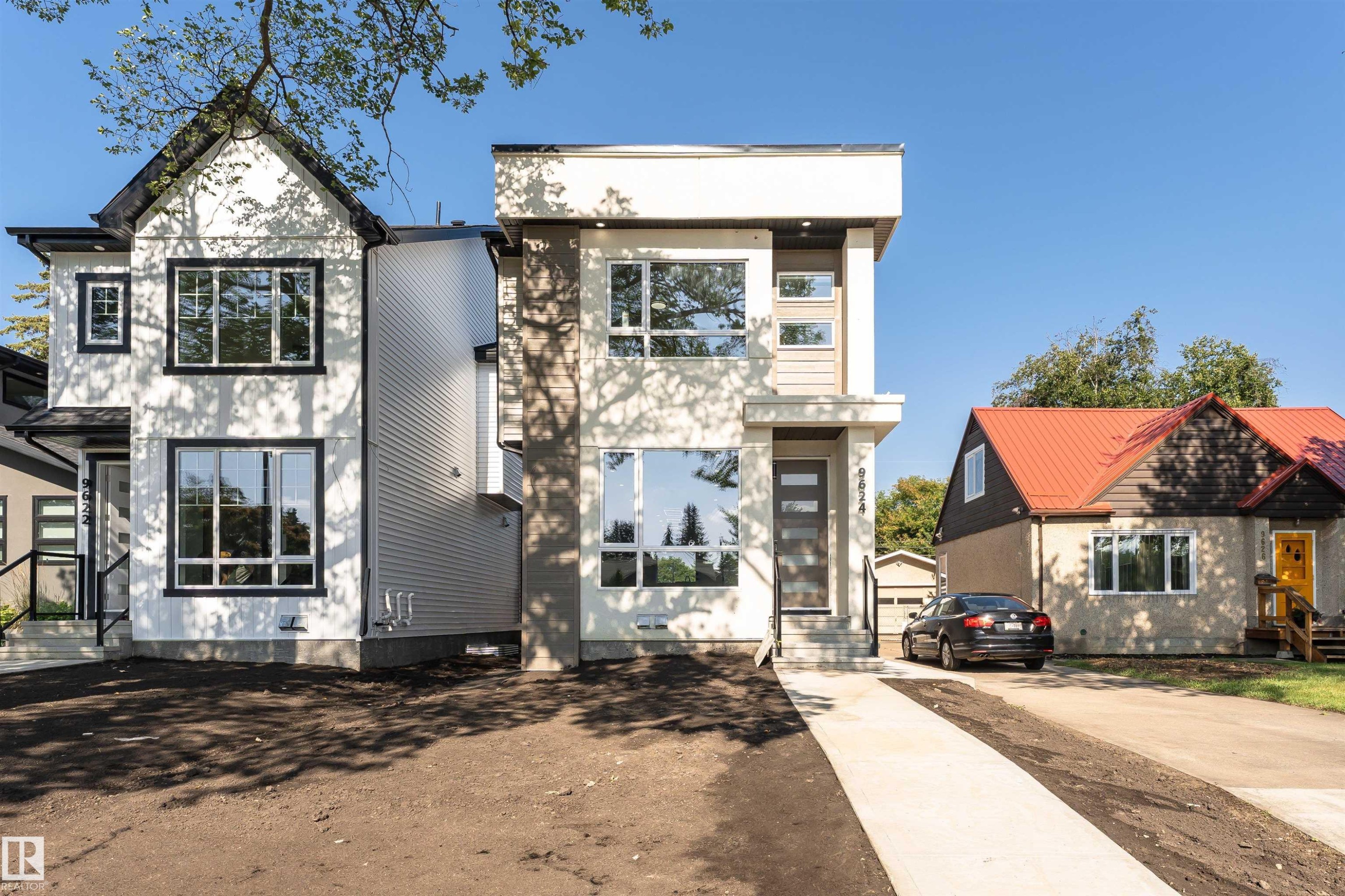 9624 86 Street Nw, Edmonton, AB - Outdoor