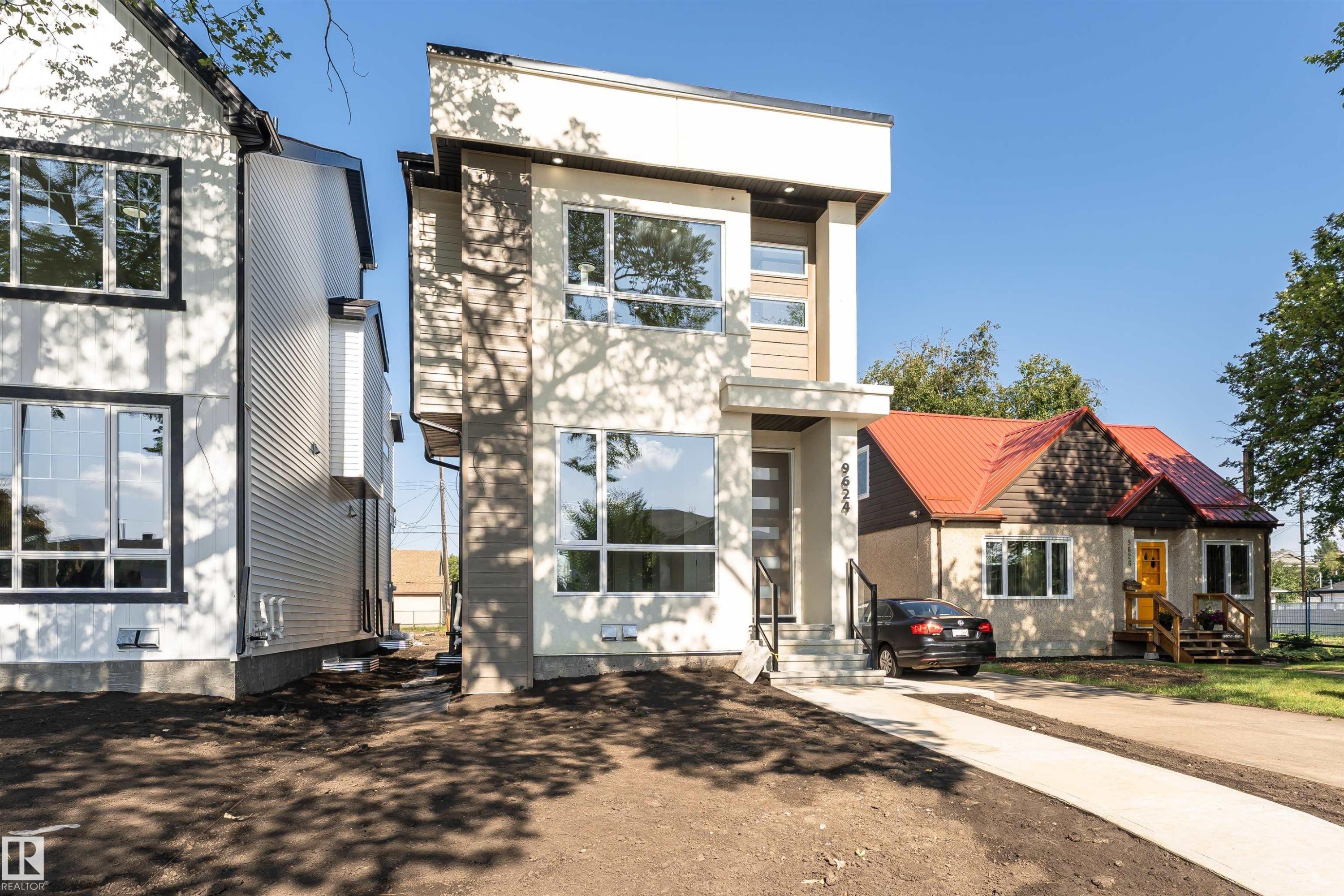 9624 86 Street Nw, Edmonton, AB - Outdoor