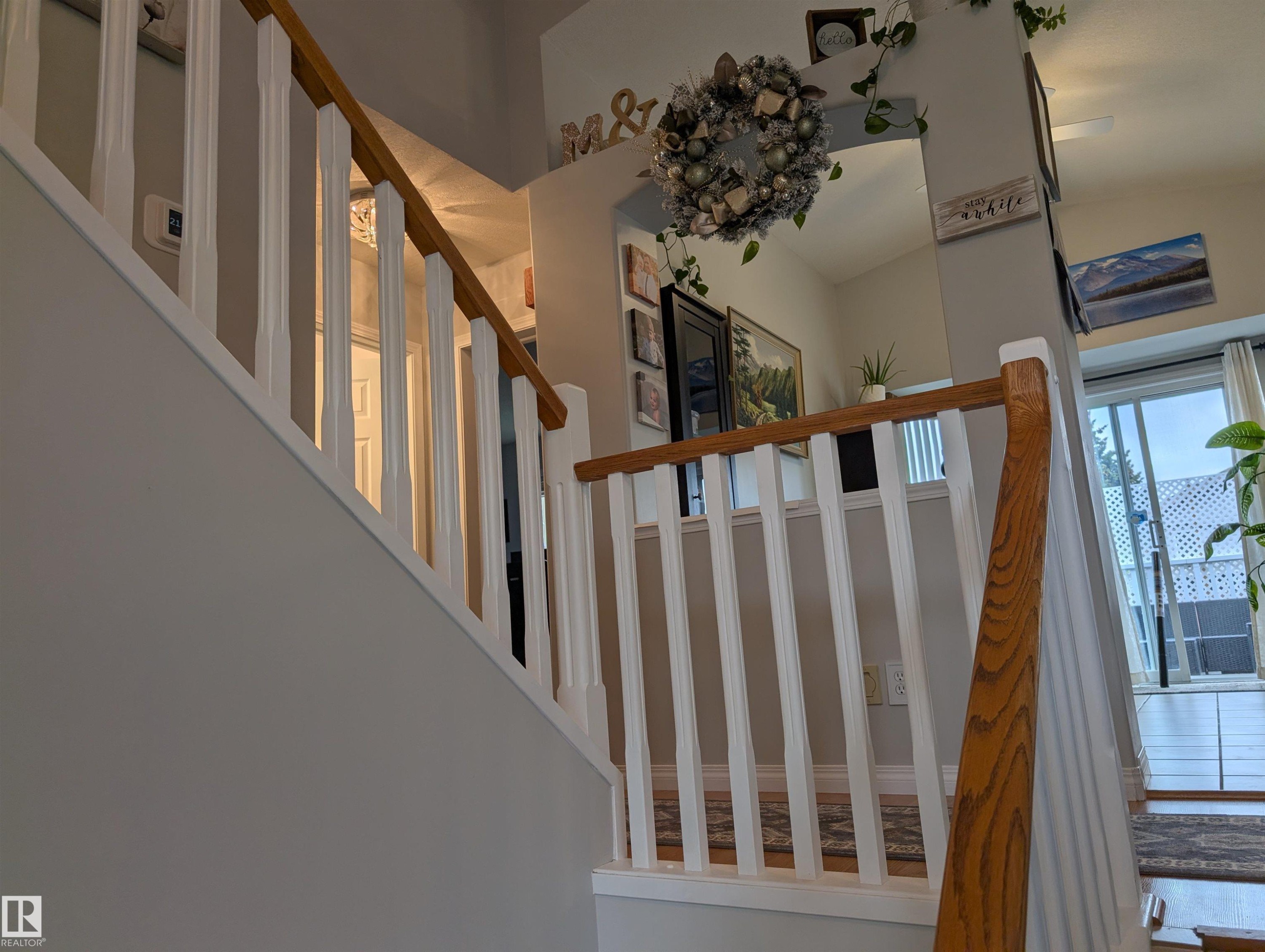 1113 Hermitage Road, Edmonton, AB