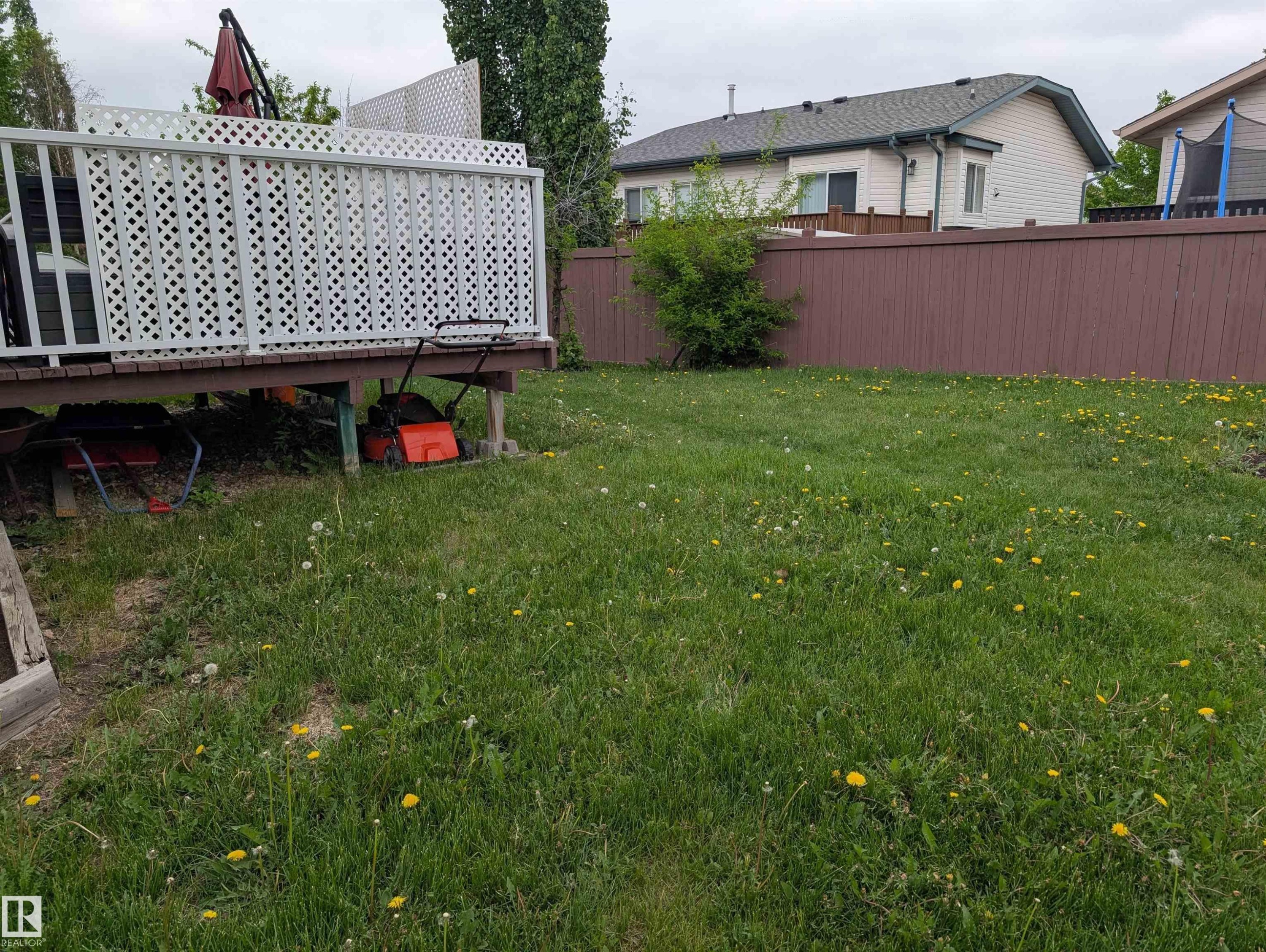 1113 Hermitage Road, Edmonton, AB