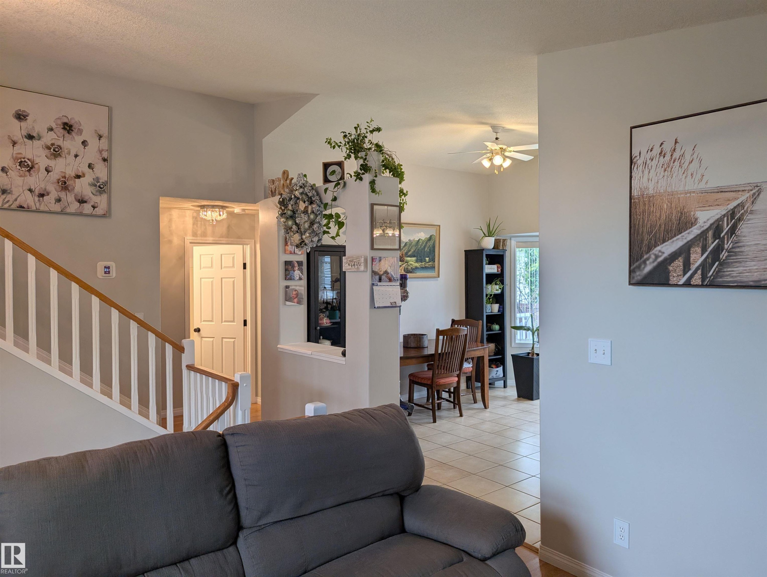 1113 Hermitage Road, Edmonton, AB