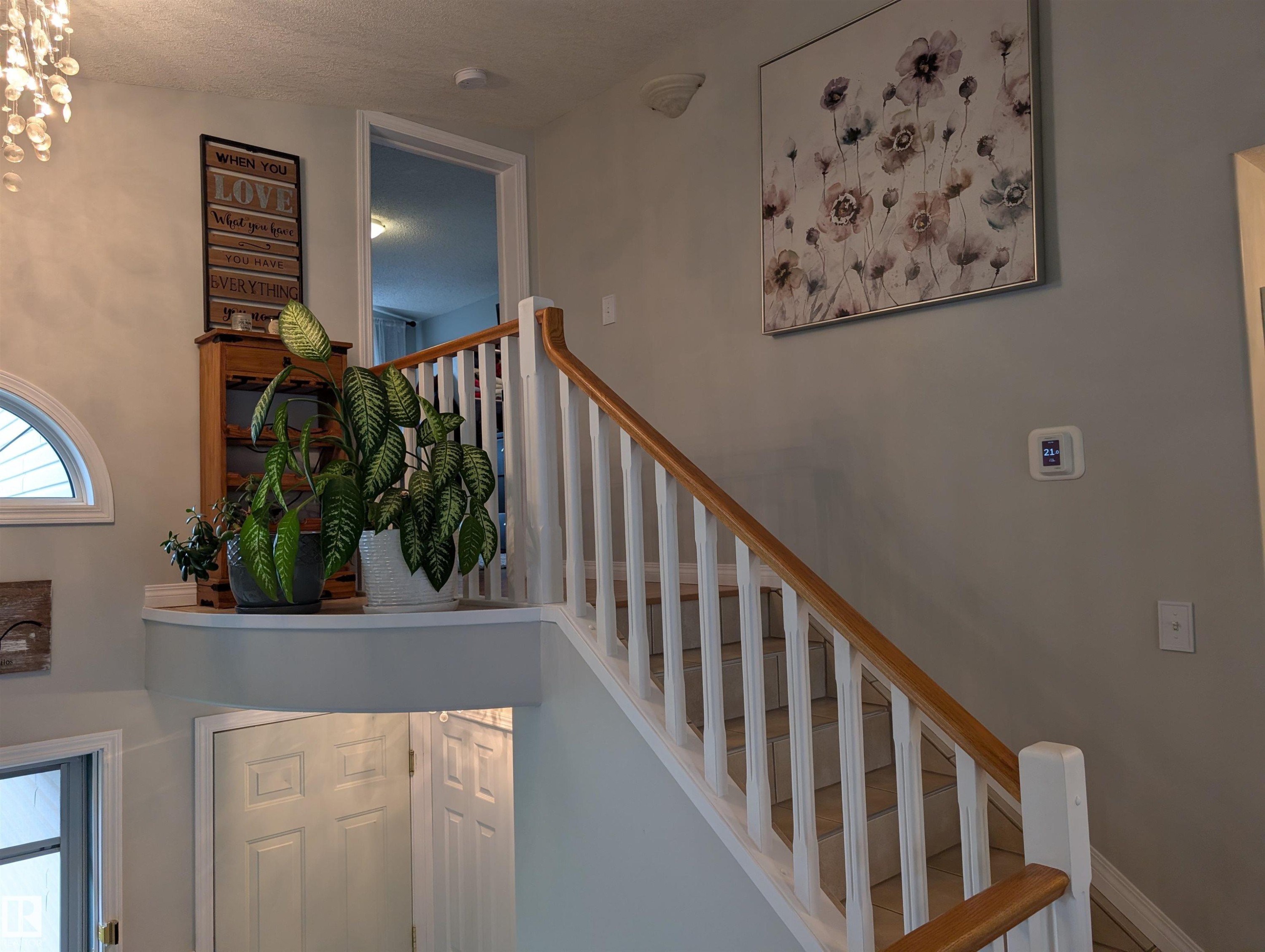 1113 Hermitage Road, Edmonton, AB