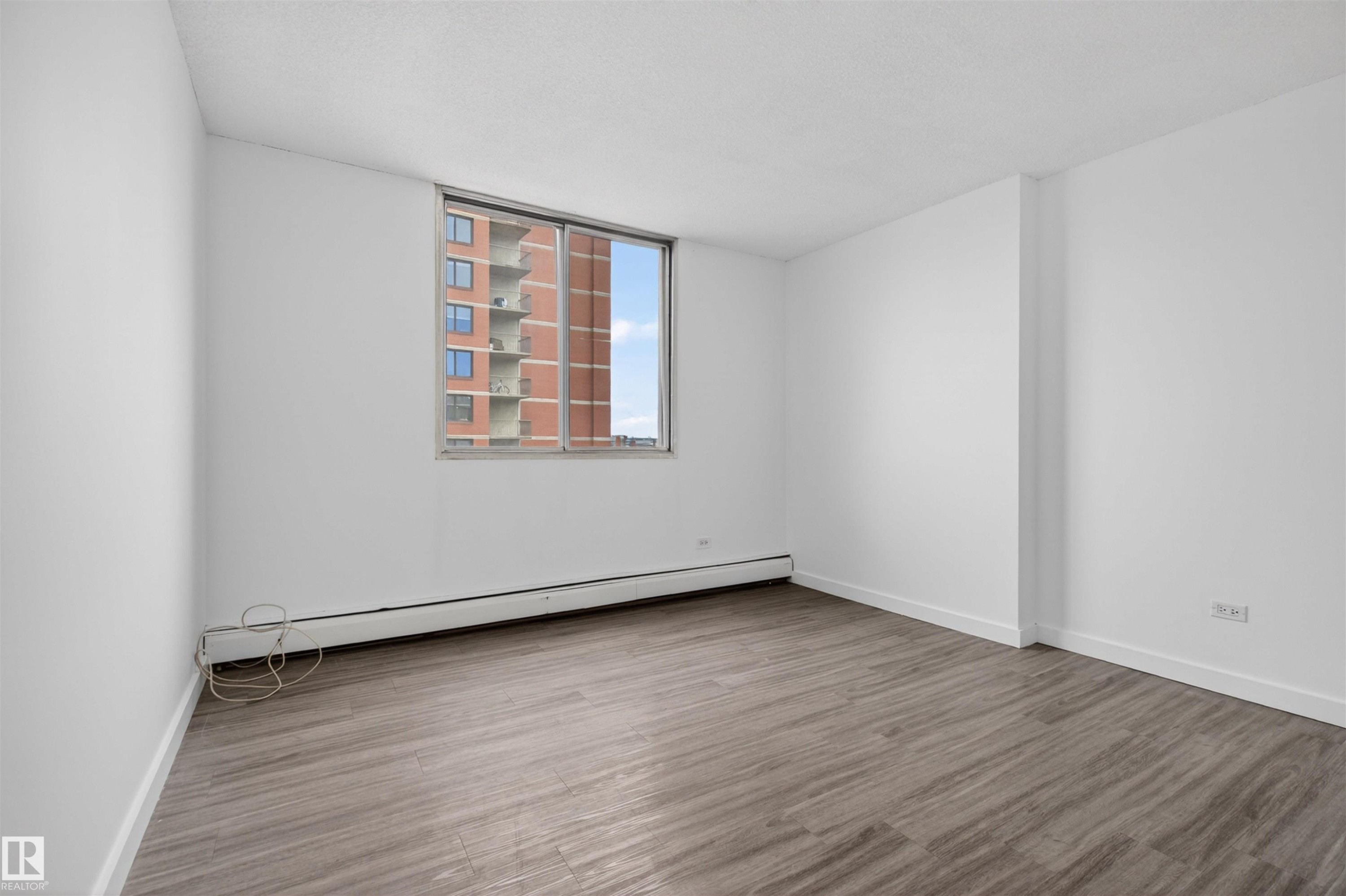 1007 9930 113 Street, Edmonton, AB - Indoor Photo Showing Other Room