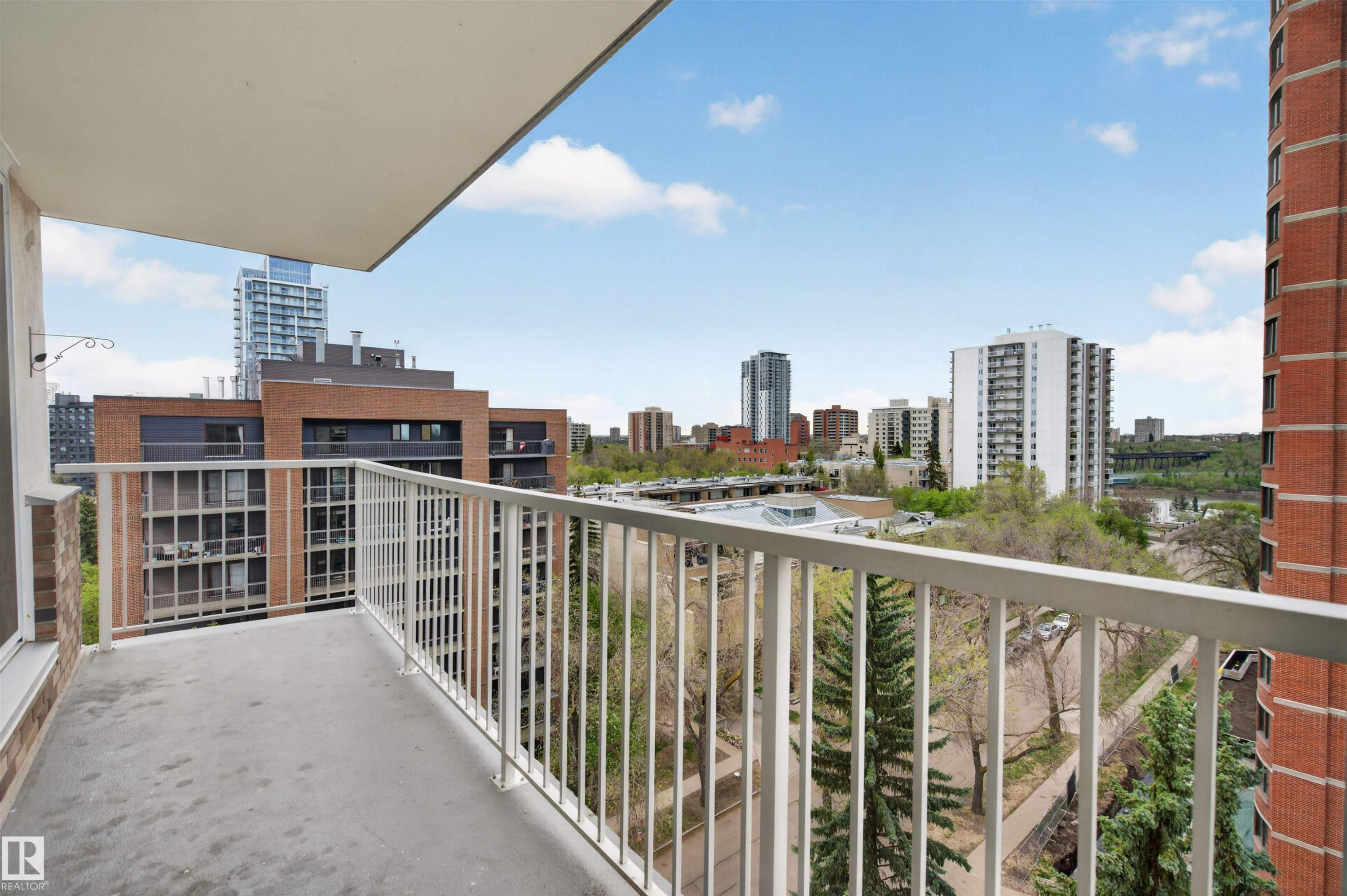 1007 9930 113 Street, Edmonton, AB - Outdoor With Balcony With Exterior