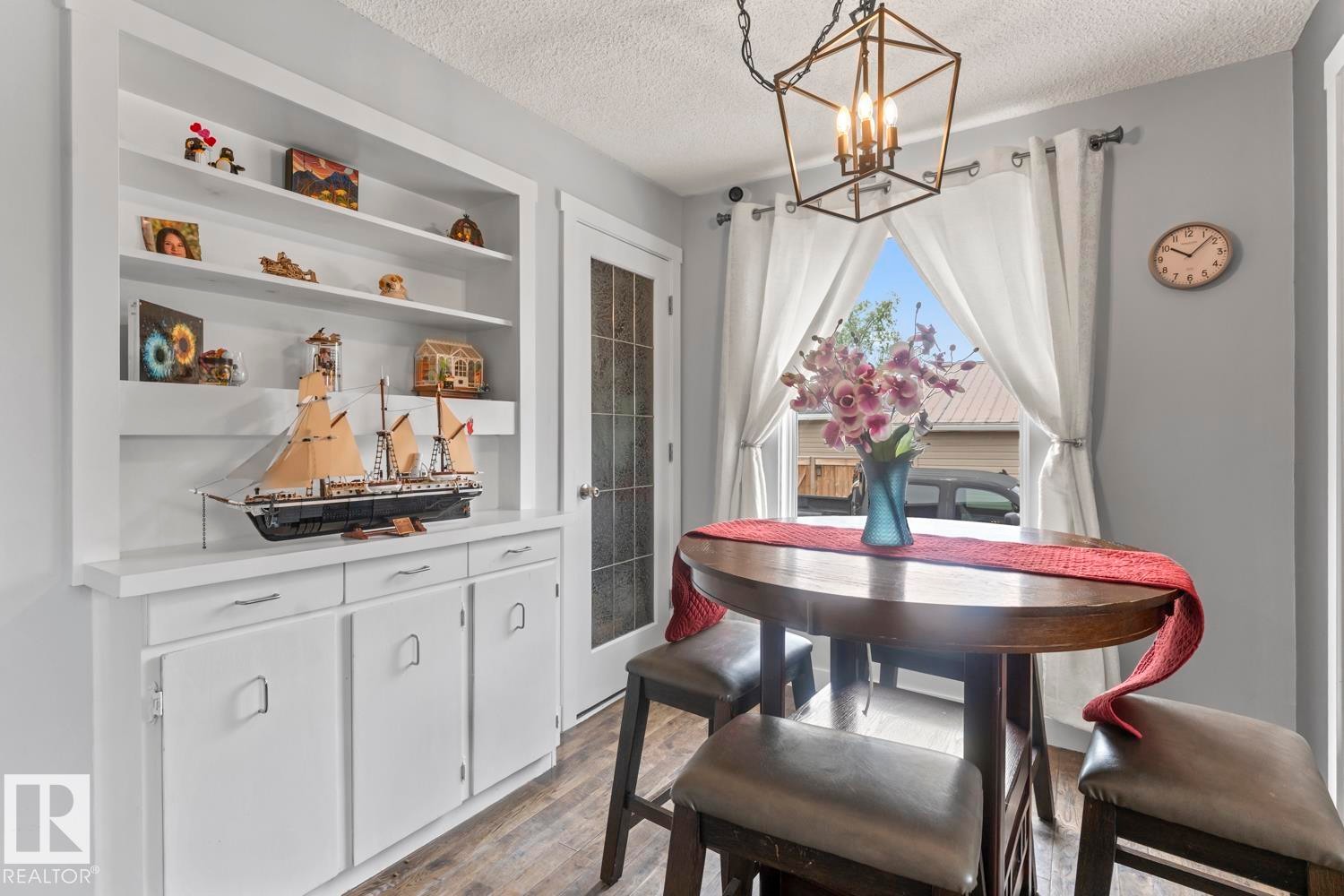 5709 51 Avenue, Cold Lake, AB
