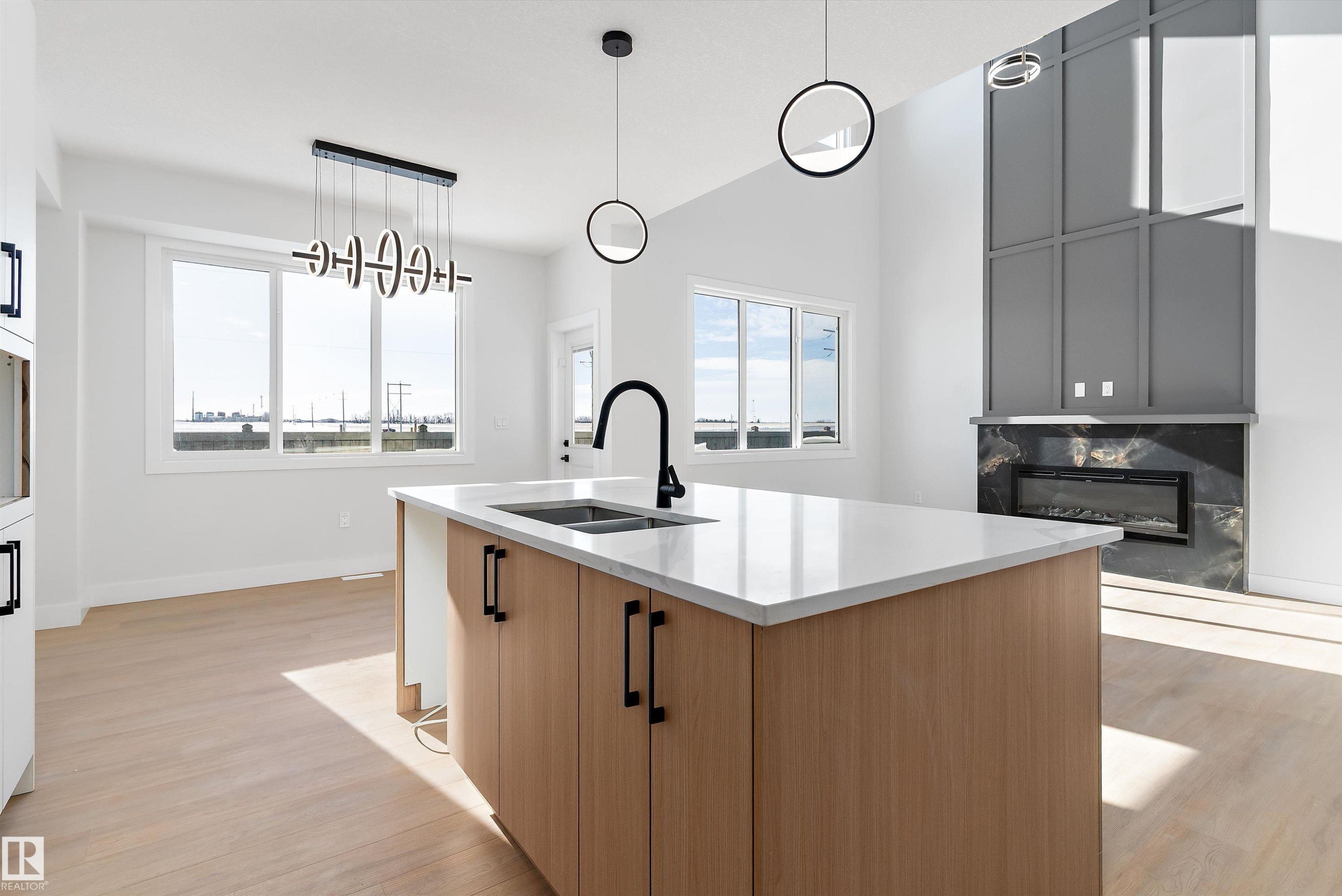 34 Astoria Place, Devon, AB