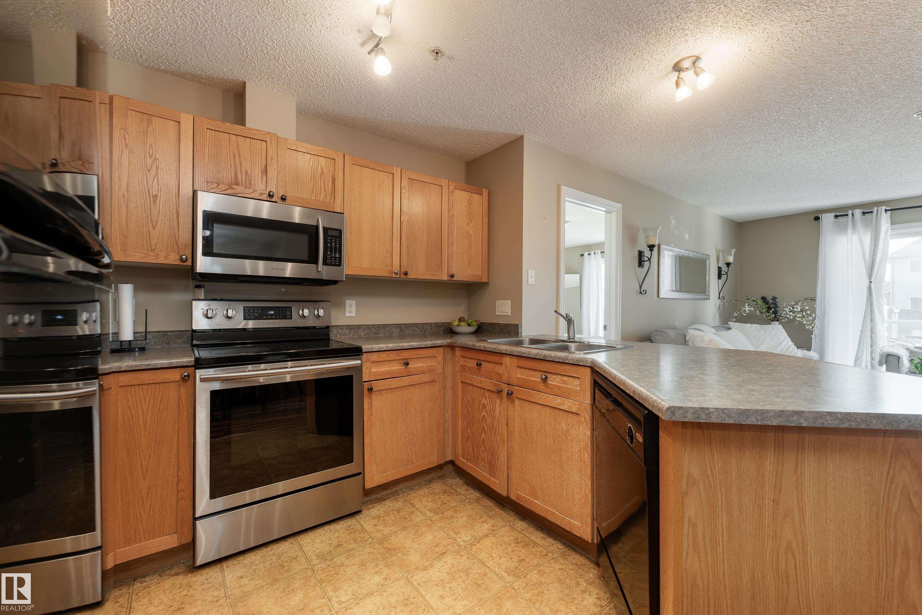 103 13710 150 Avenue, Edmonton, AB