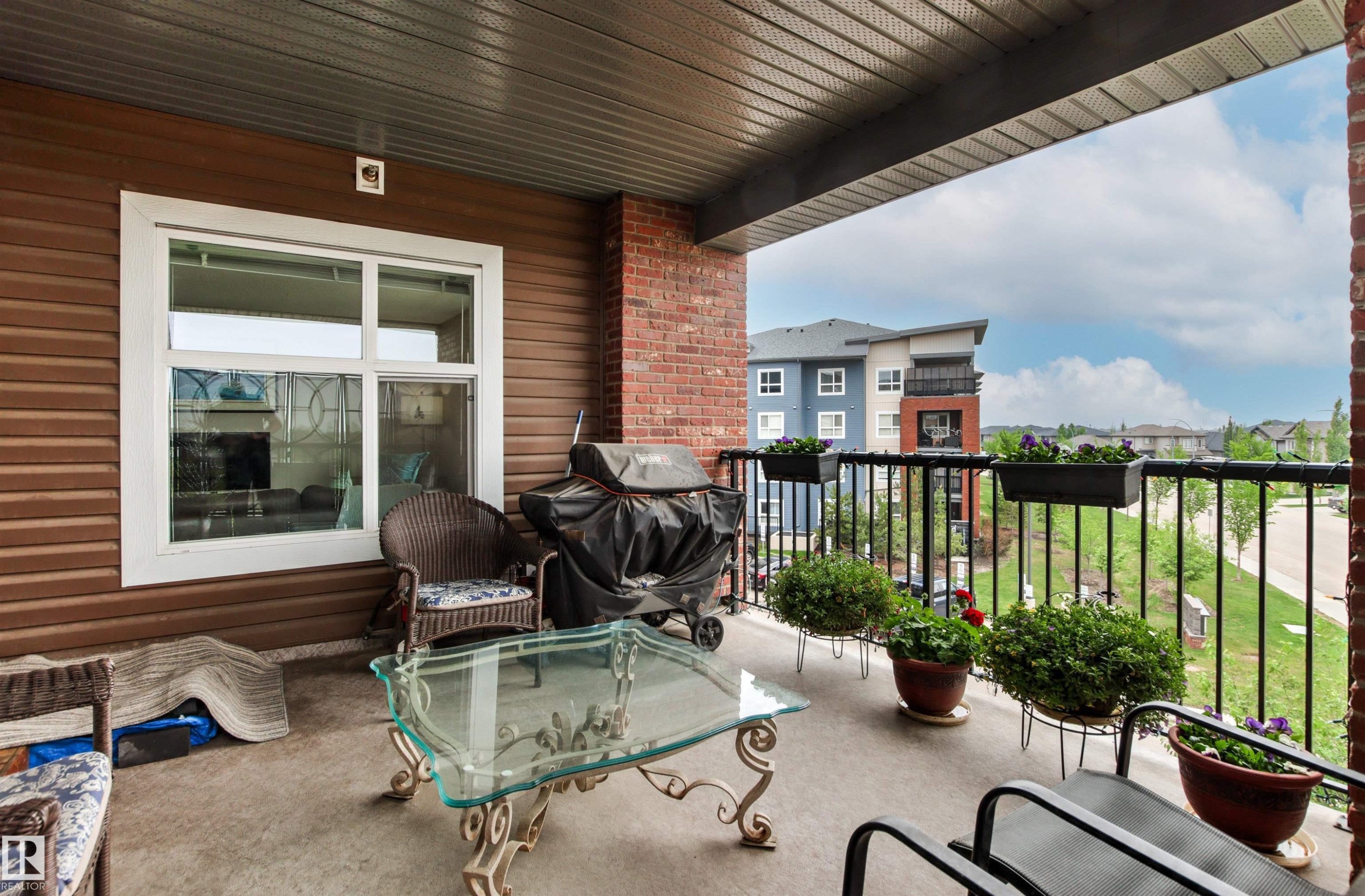 302 5510 Schonsee Drive, Edmonton, AB
