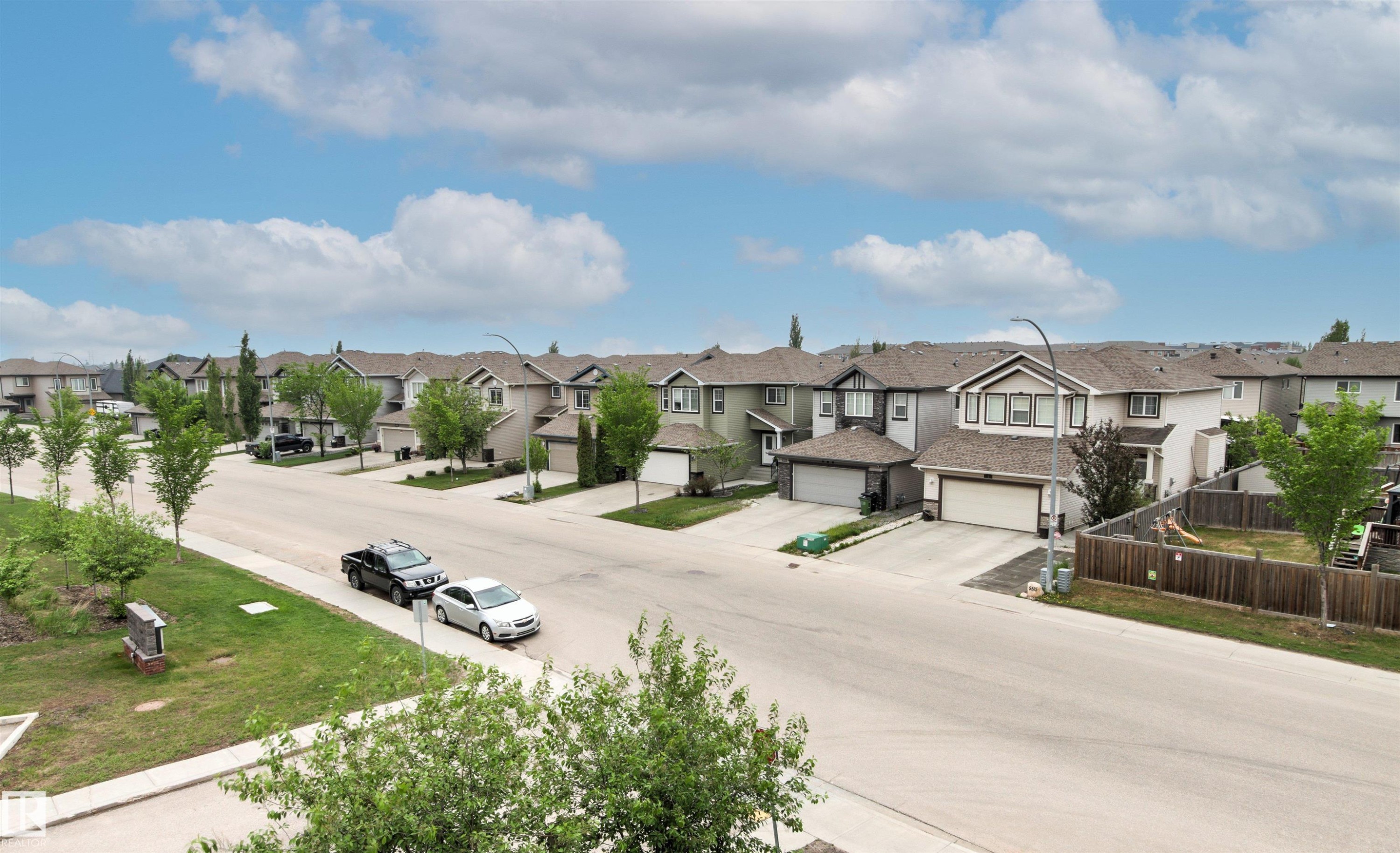 302 5510 Schonsee Drive, Edmonton, AB