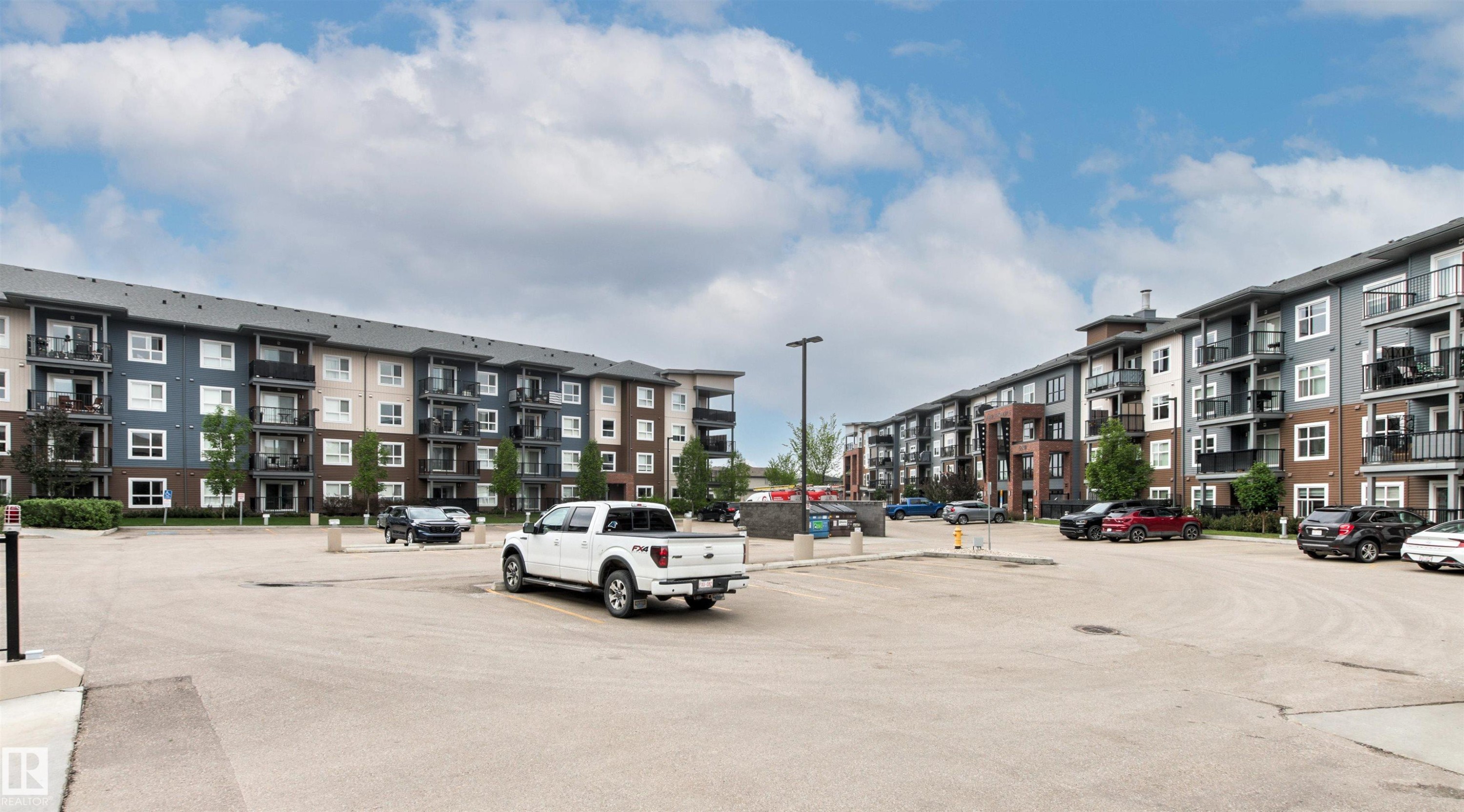 302 5510 Schonsee Drive, Edmonton, AB
