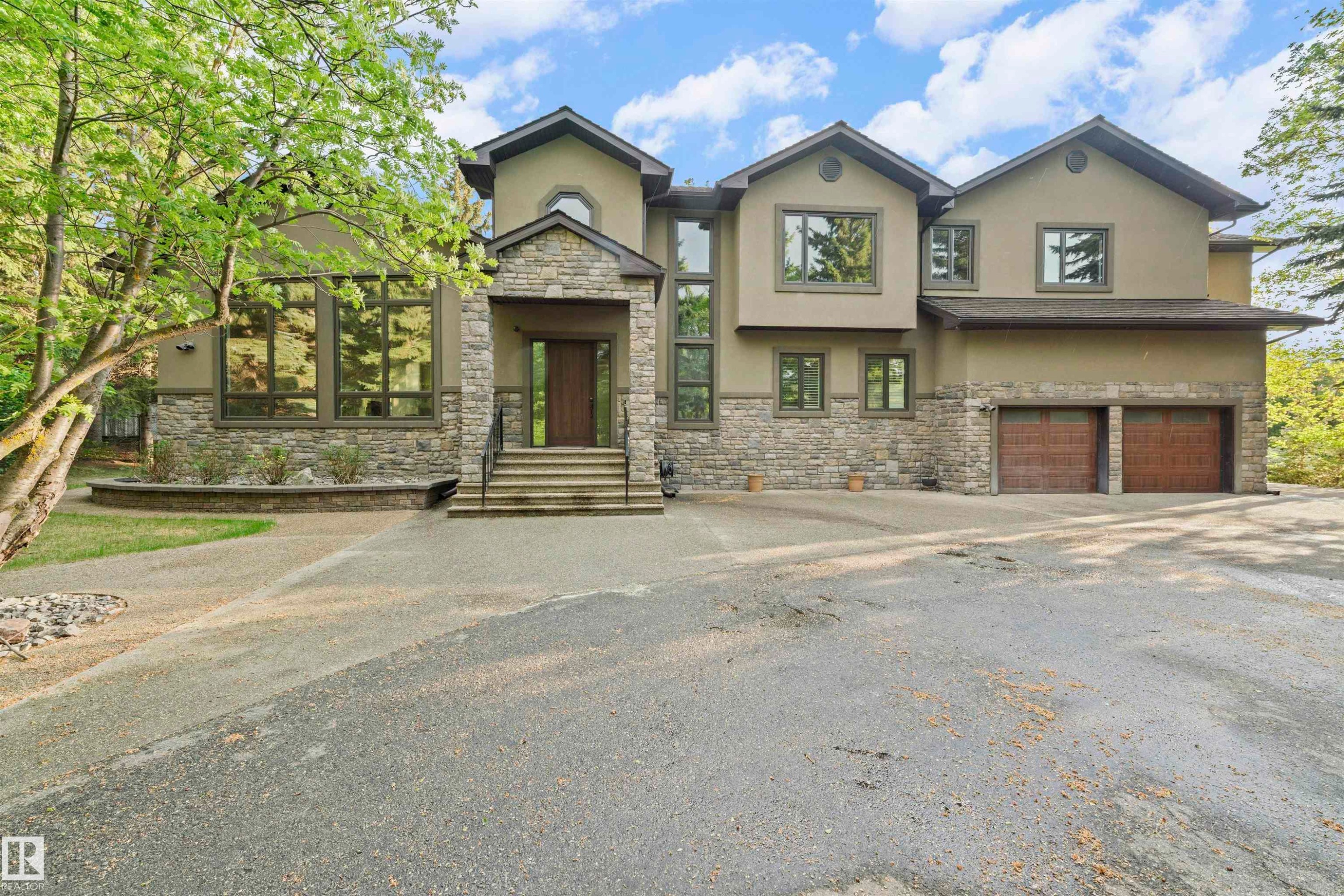 116 Windermere Crescent, Edmonton, AB