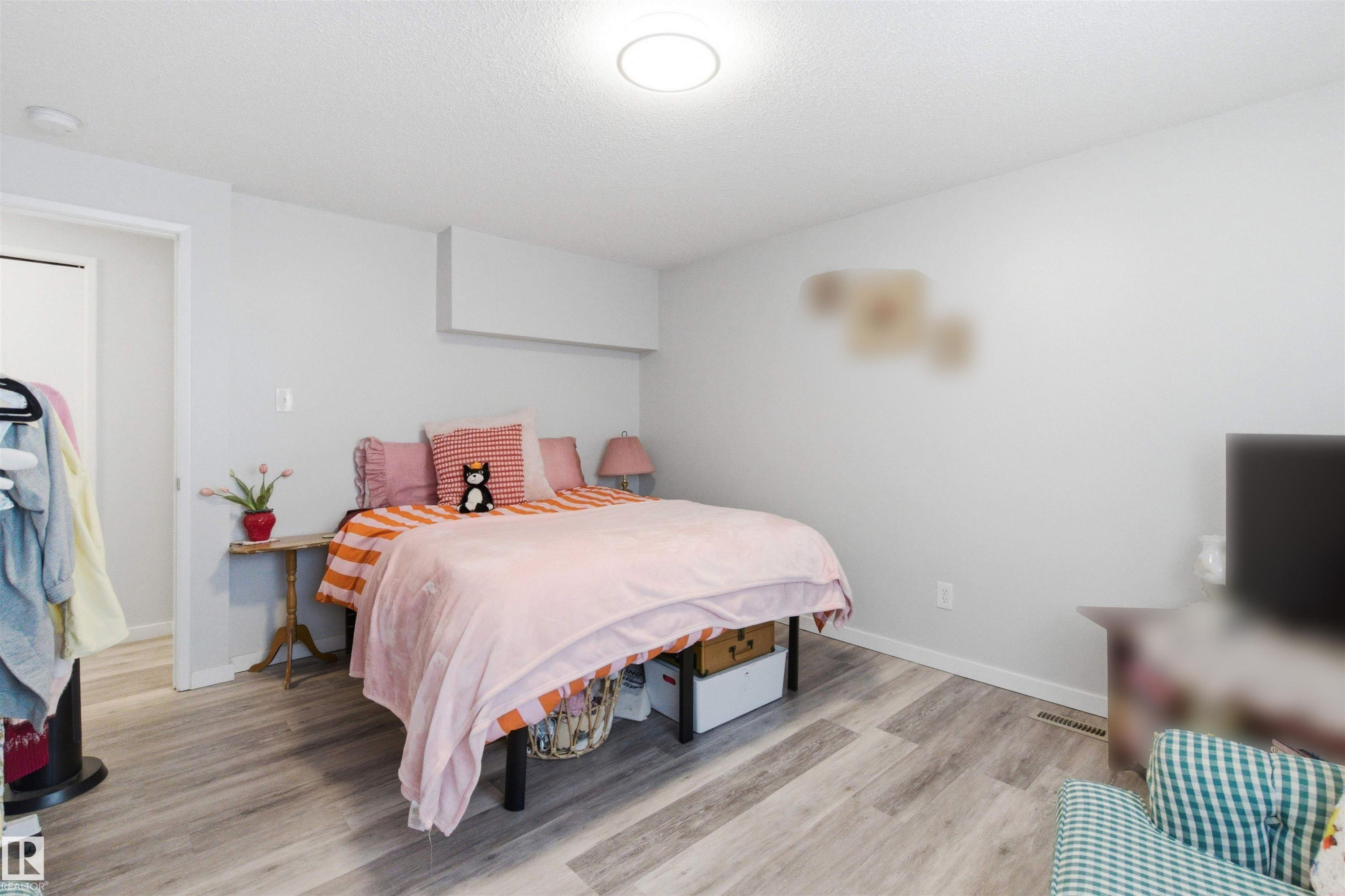 13007 135 Street, Edmonton, AB