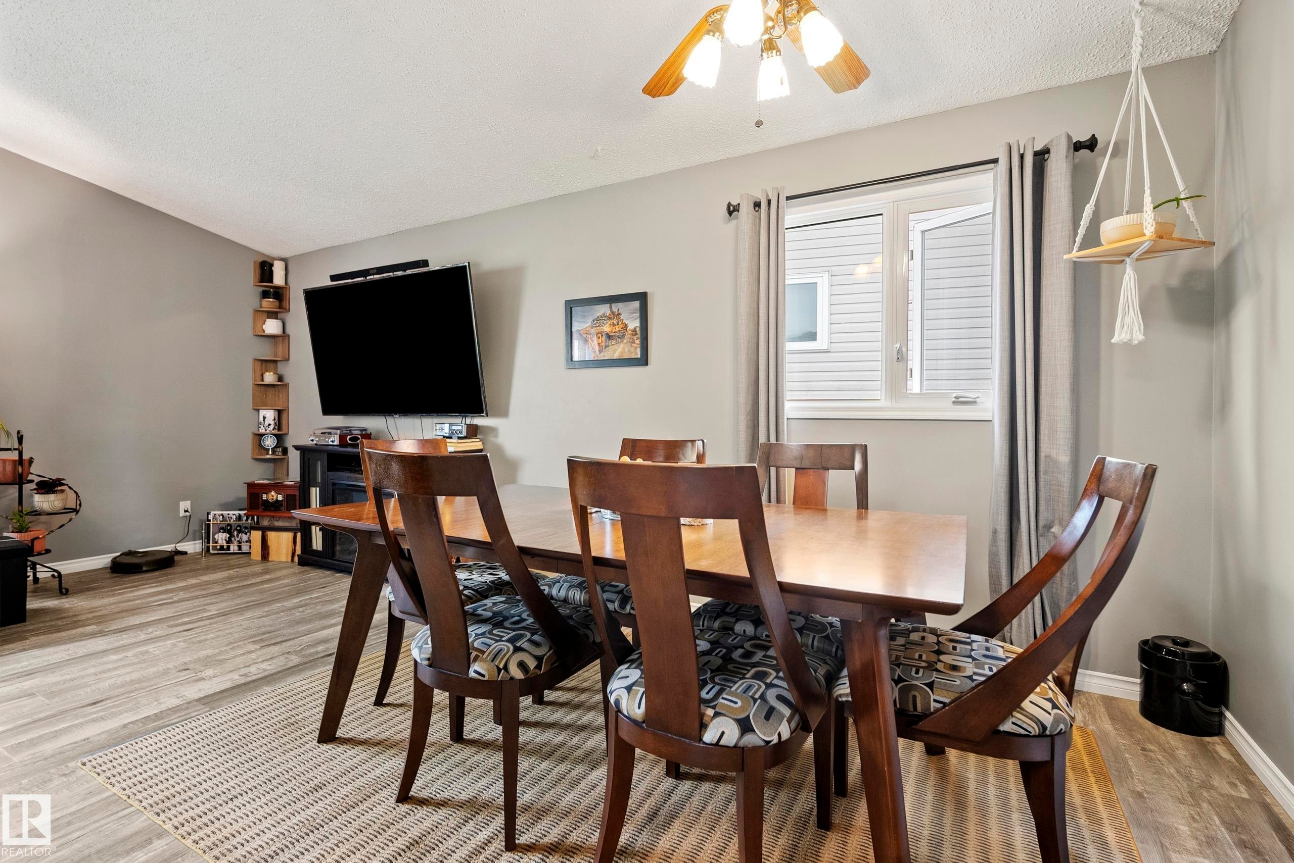 4304 42 Avenue, Leduc, AB