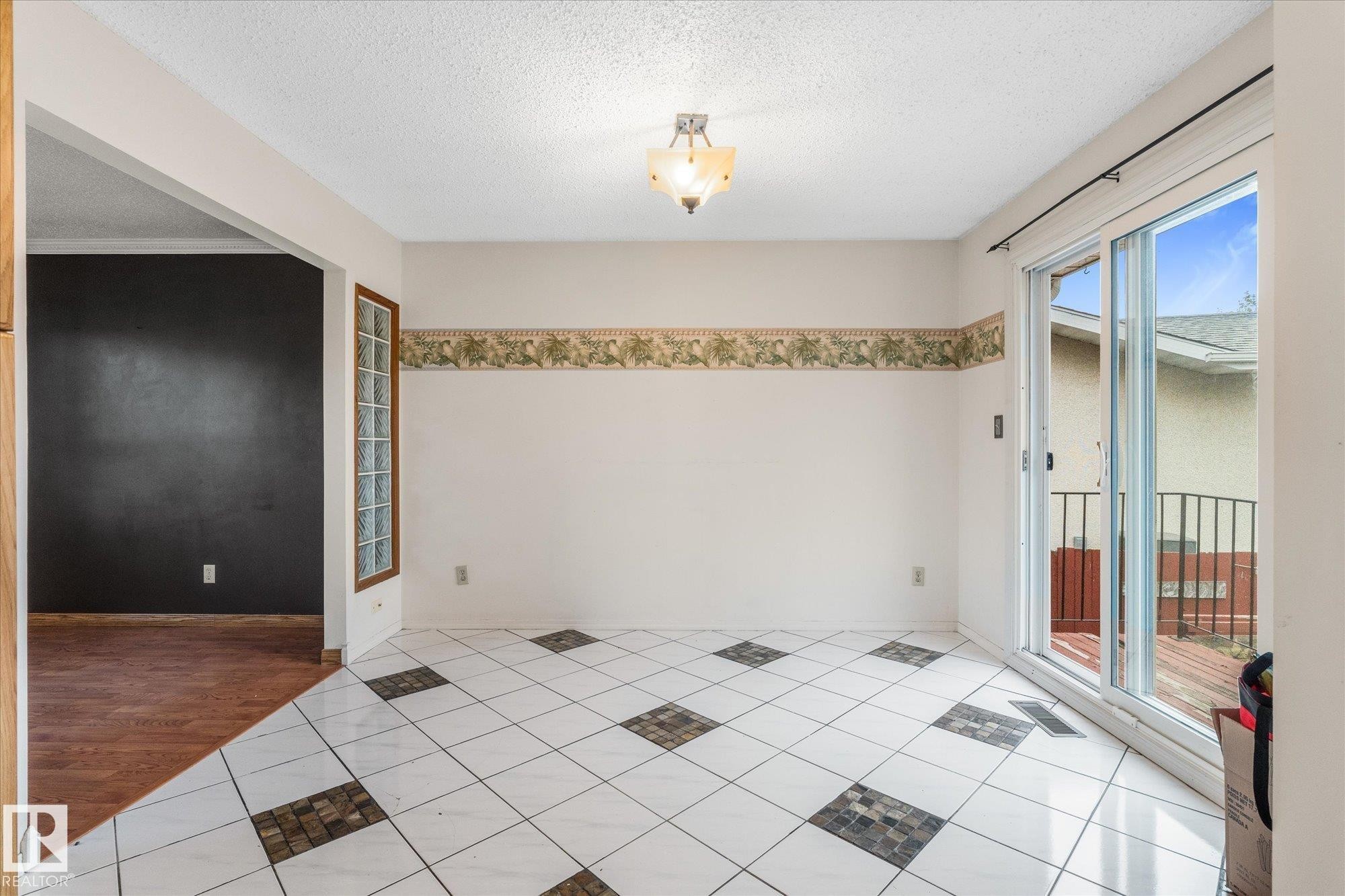 168 Clareview Road, Edmonton, AB