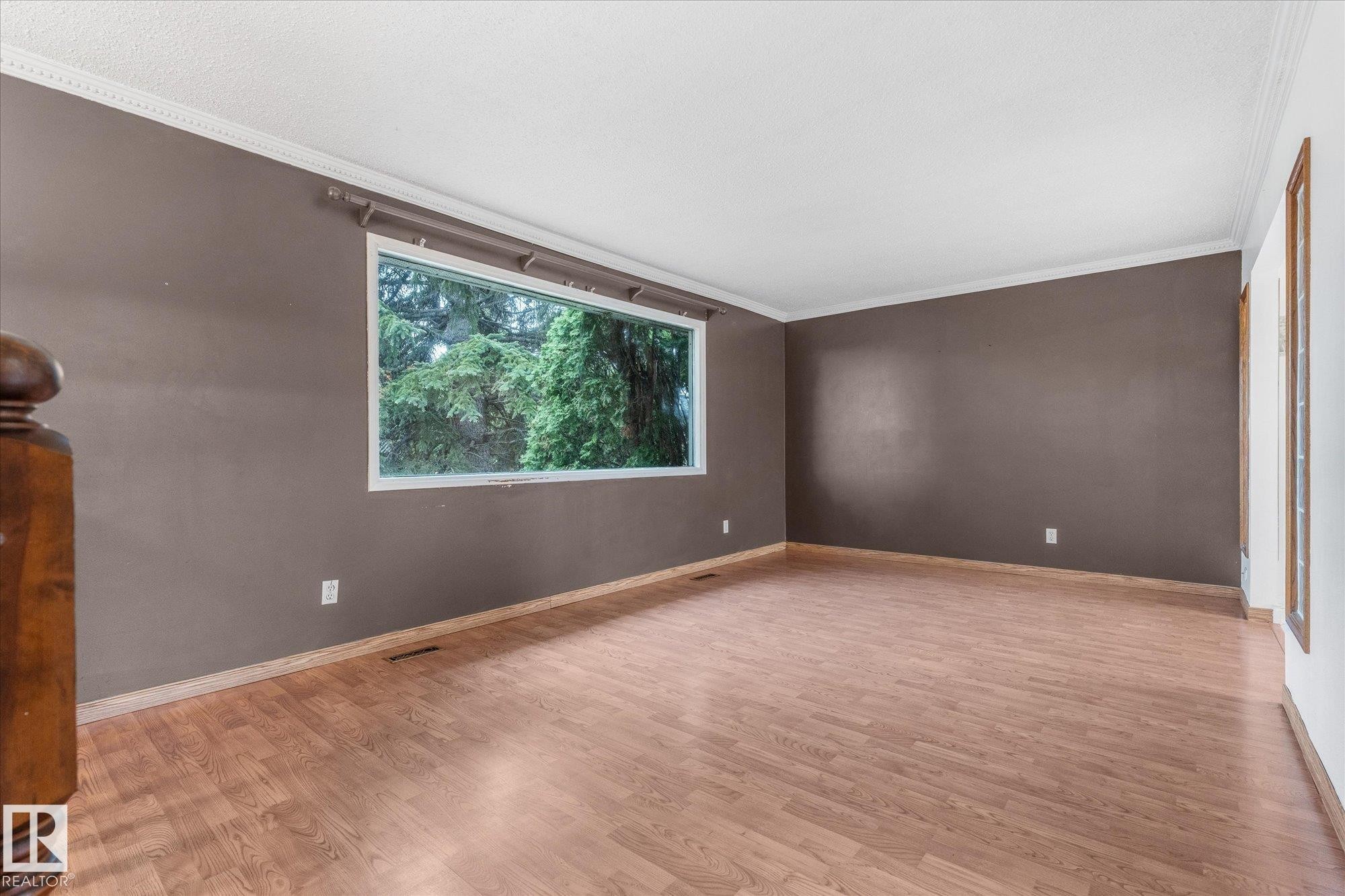 168 Clareview Road, Edmonton, AB