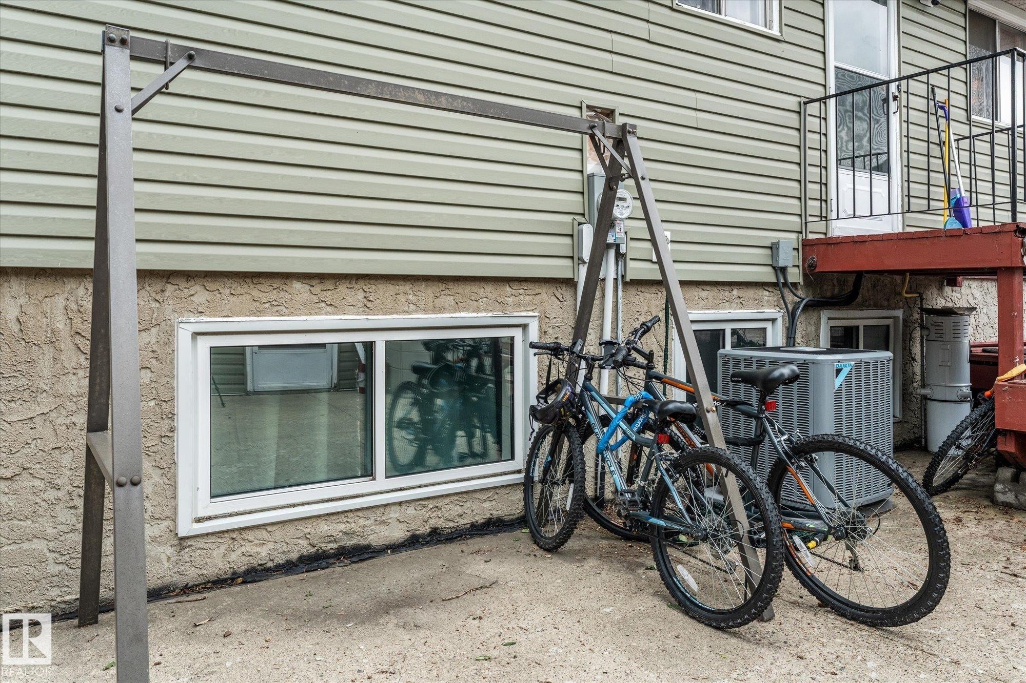 168 Clareview Road, Edmonton, AB