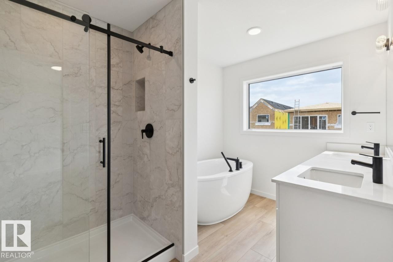 428 30 Street, Edmonton, AB