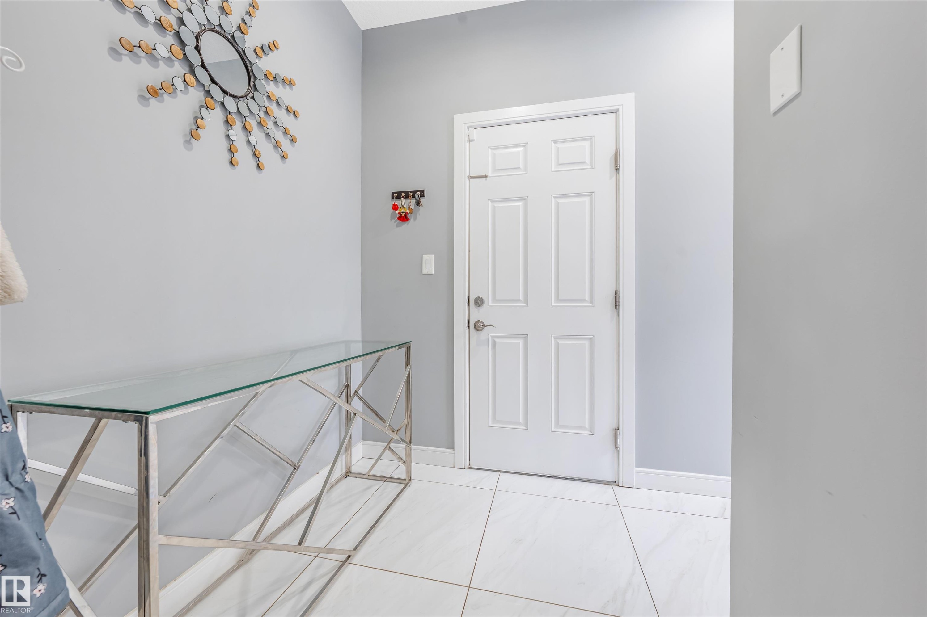 17009 62 St, Edmonton, AB