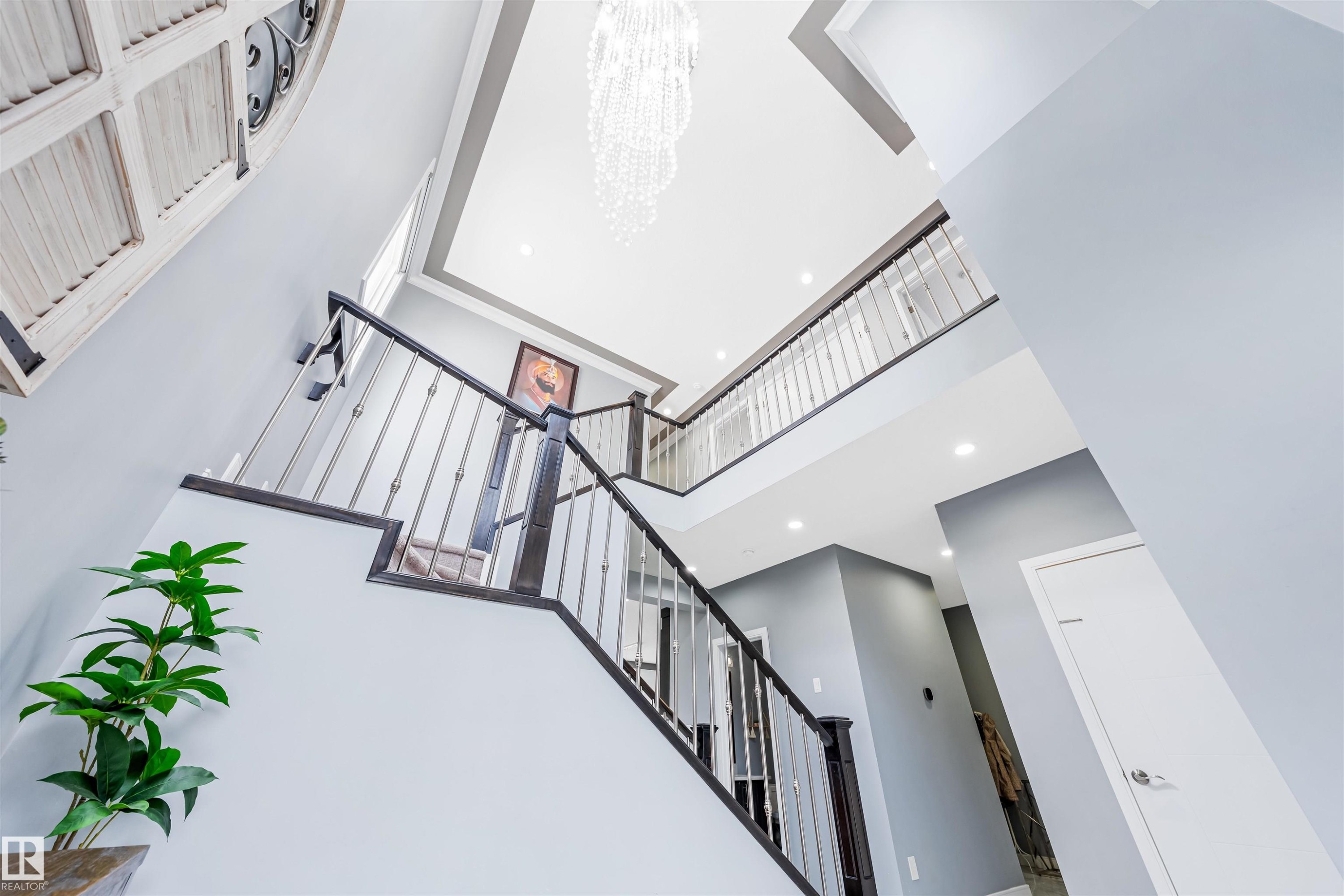 17009 62 St, Edmonton, AB