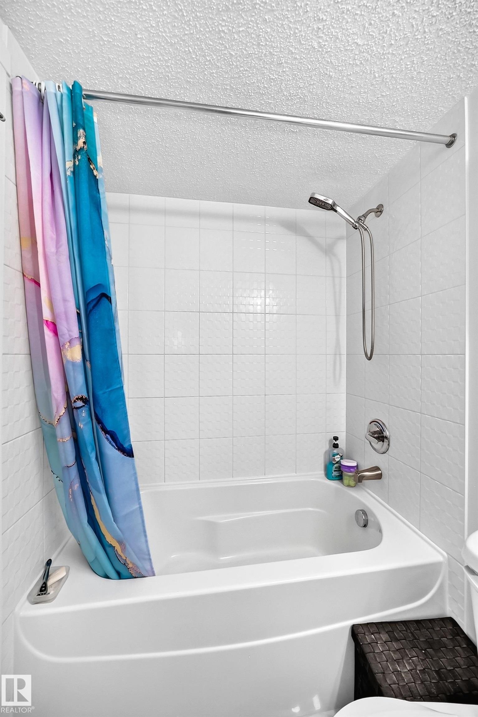 423 18126 77 Street, Edmonton, AB