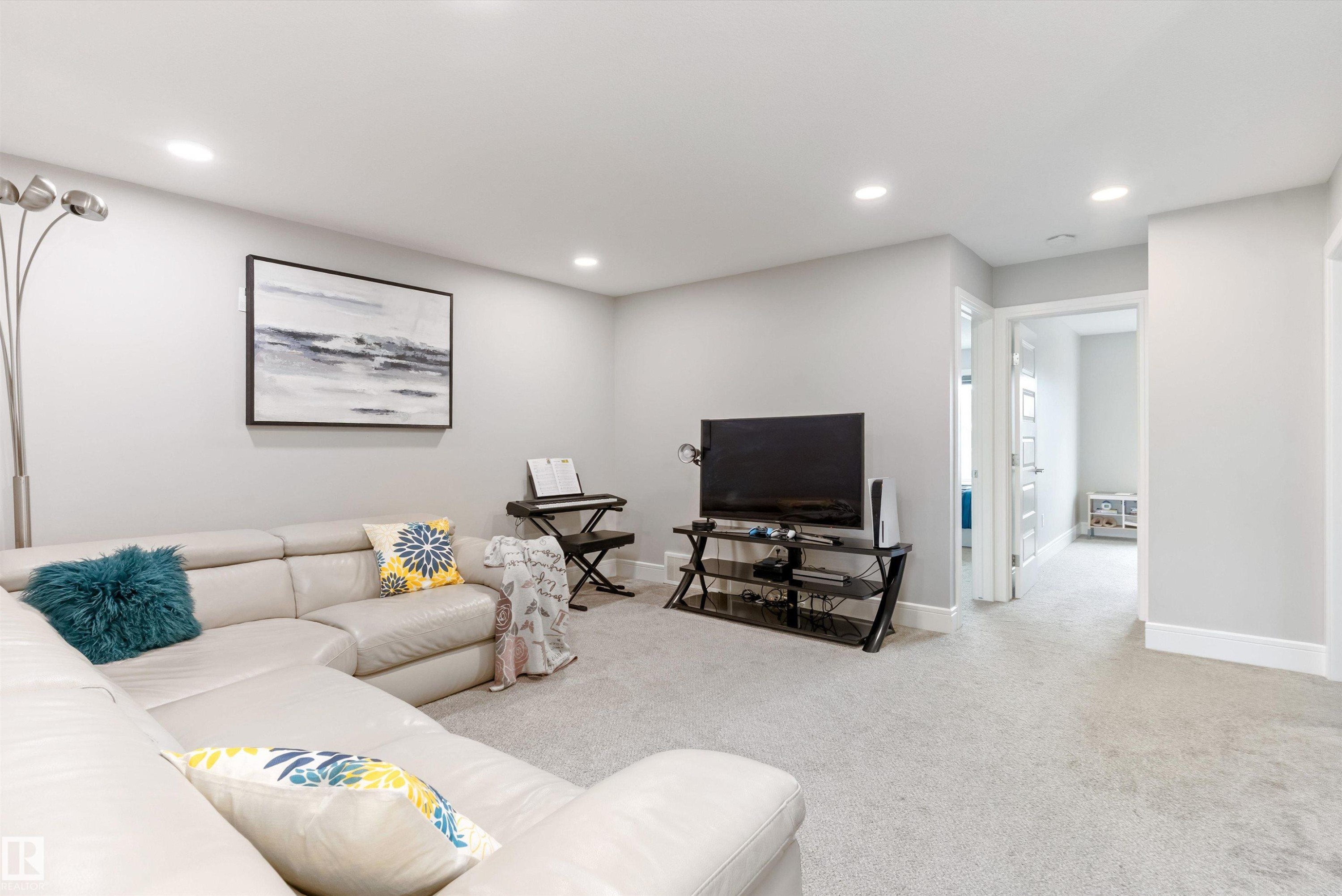 2933 Chokecherry Common, Edmonton, AB