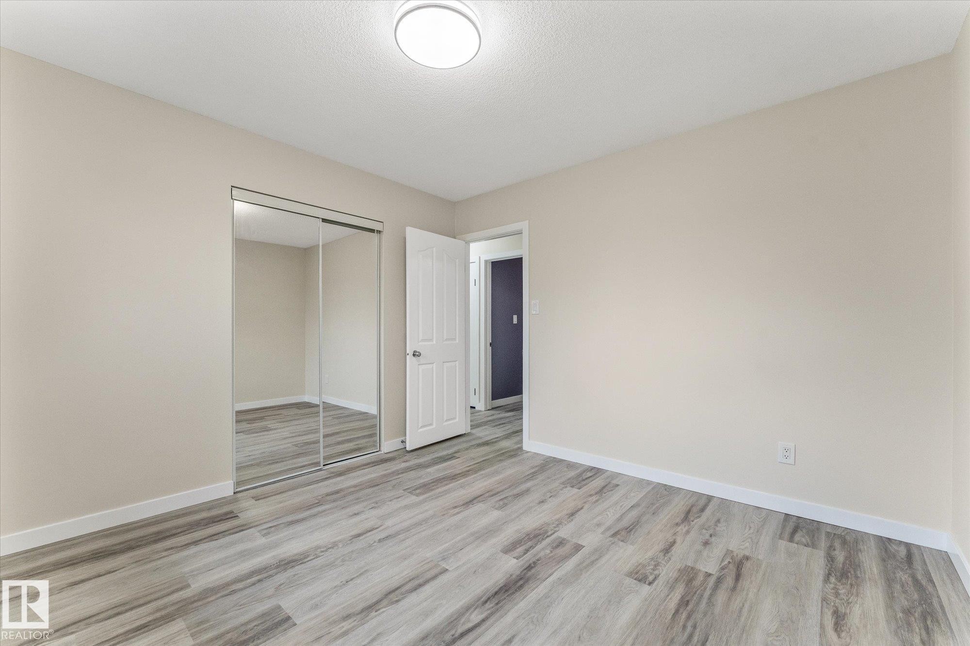 7311 137 Avenue, Edmonton, AB