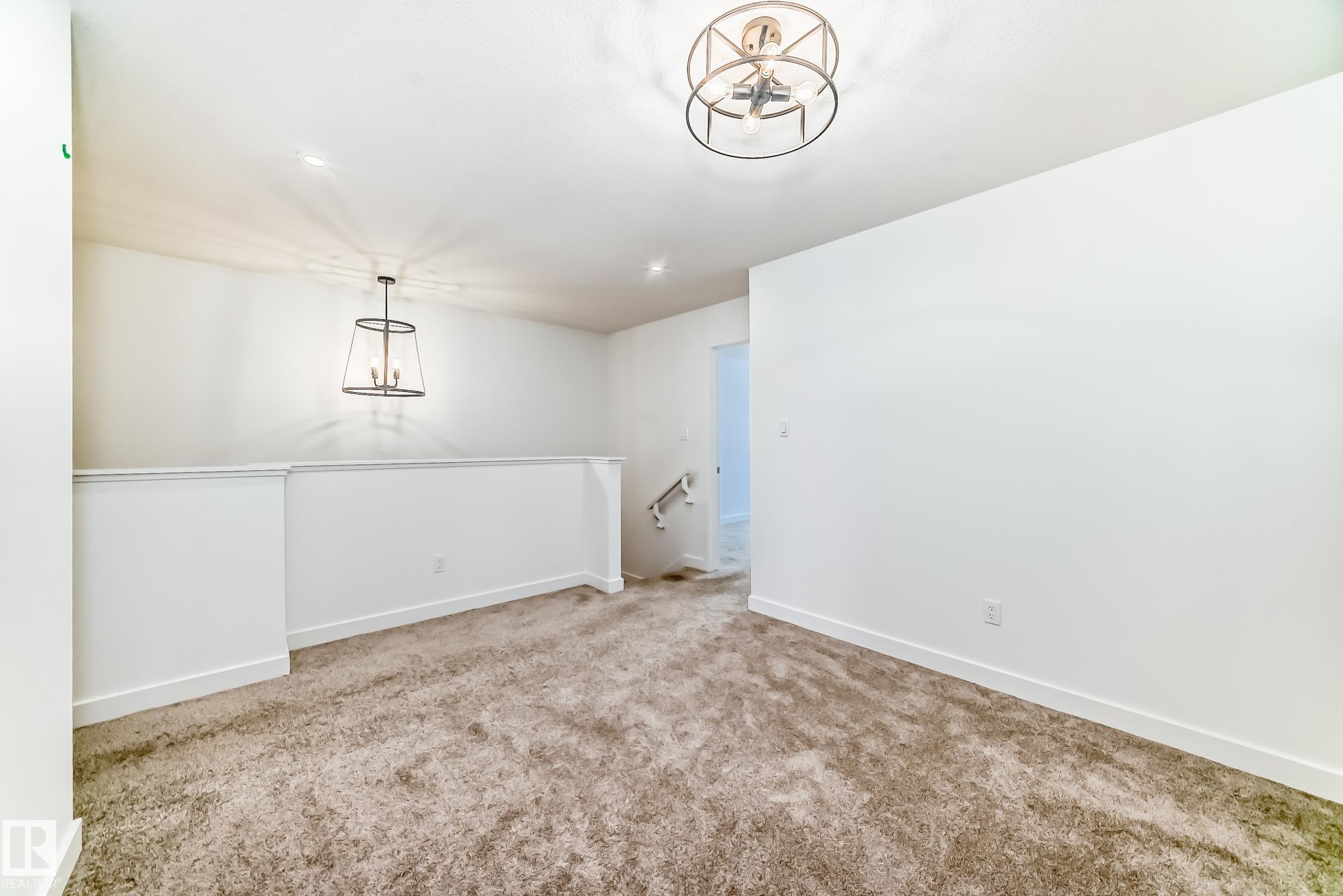 4611 177Ave, Edmonton, AB