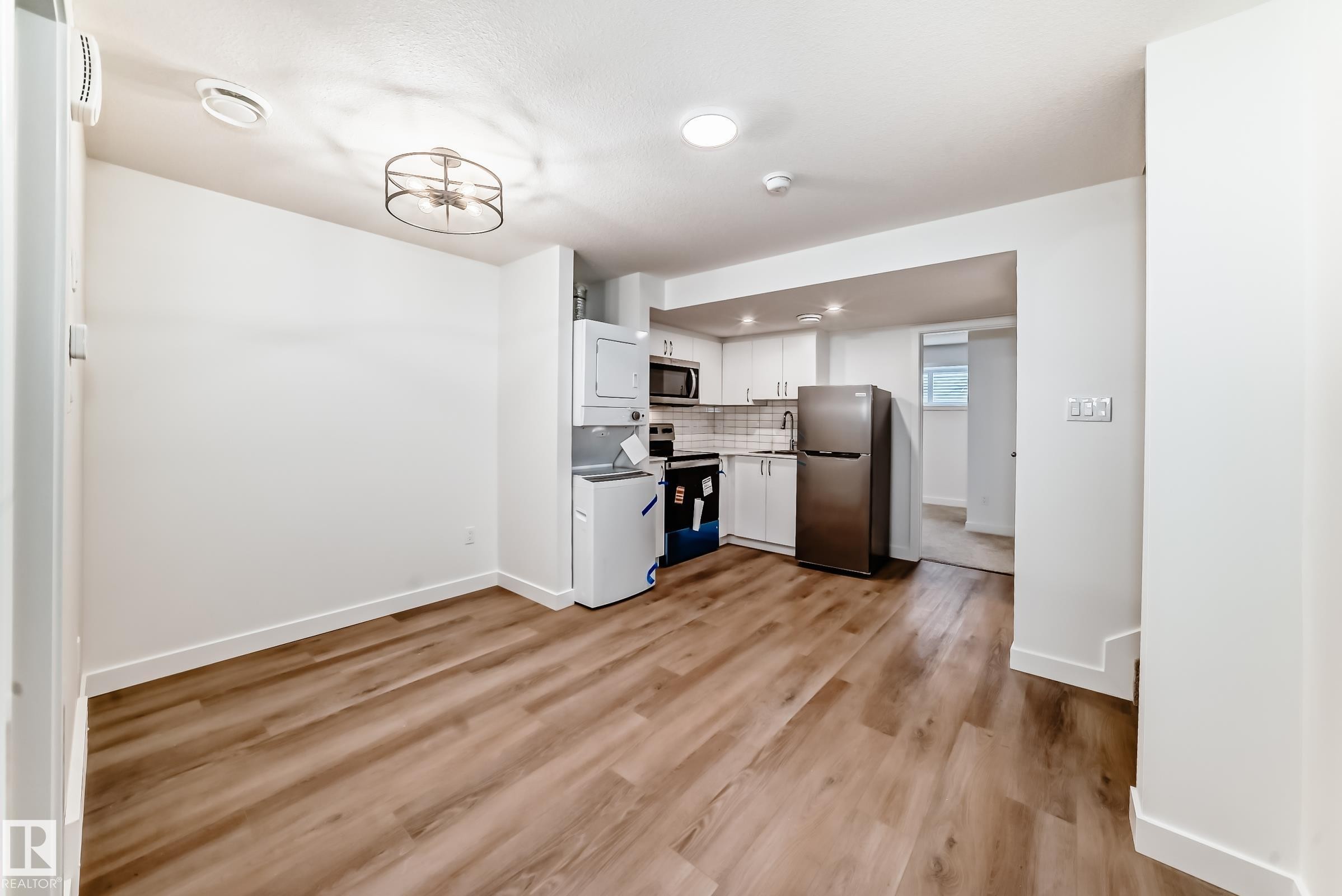 4611 177Ave, Edmonton, AB