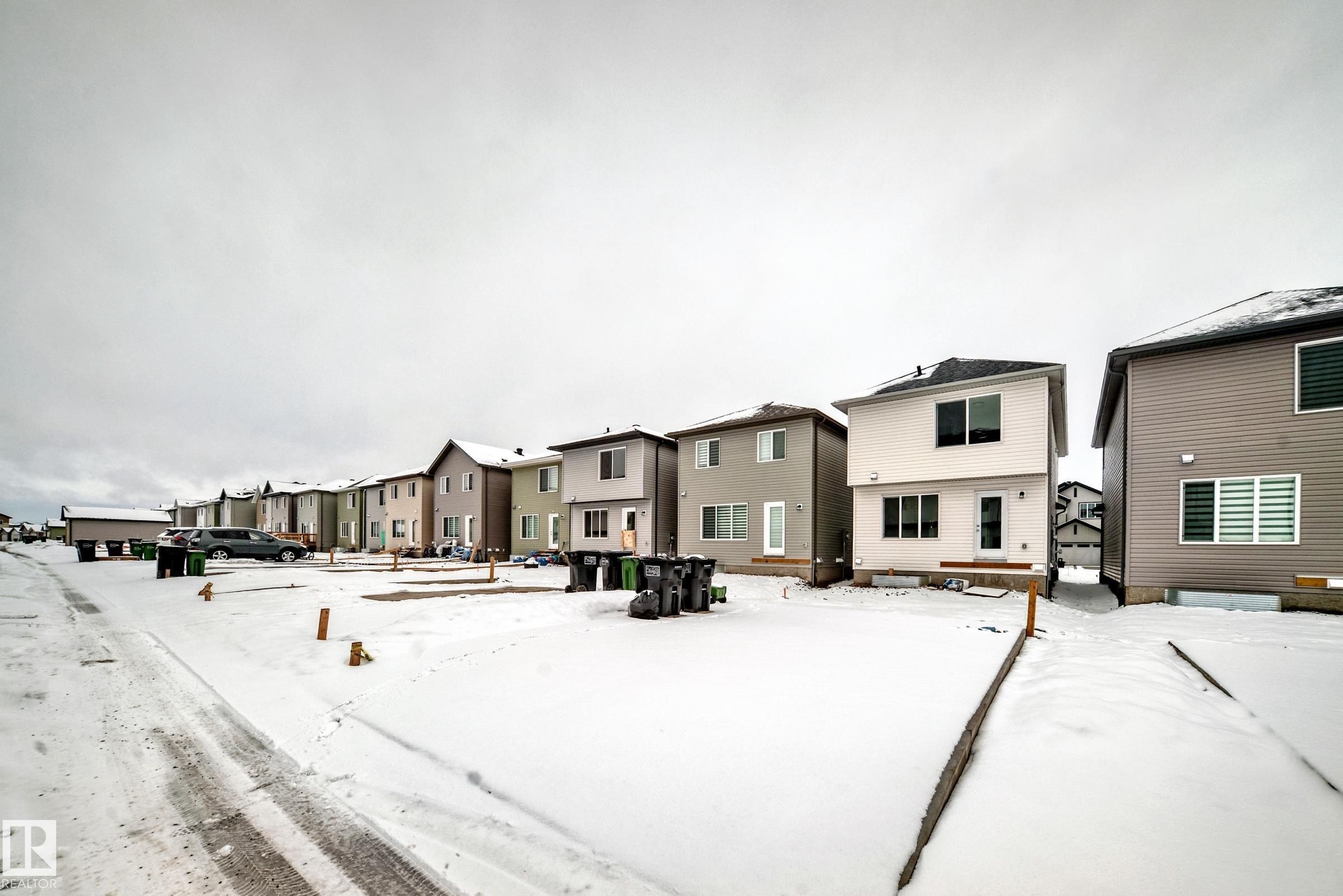 4611 177Ave, Edmonton, AB