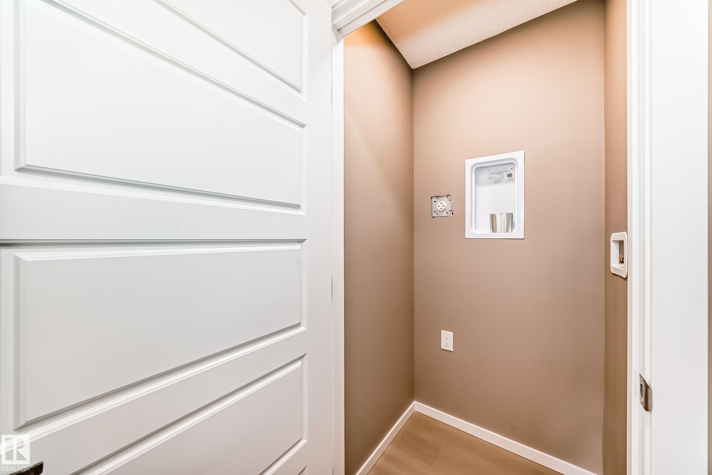 Laundry room - 1210 Stoneside Road, Sherwood Park, AB - Indoor Photo Showing Other Room