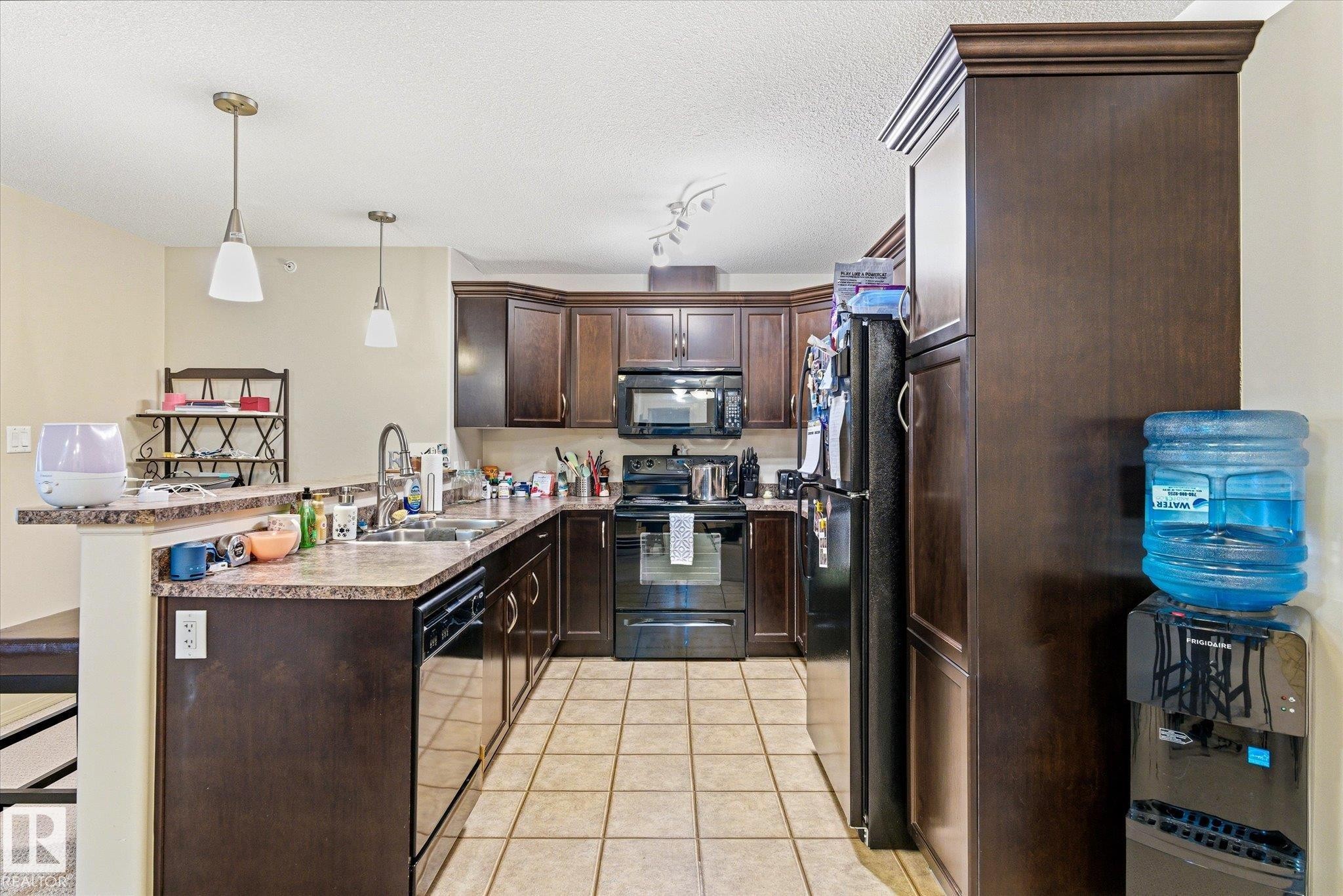 410 7909 71 Street, Edmonton, AB