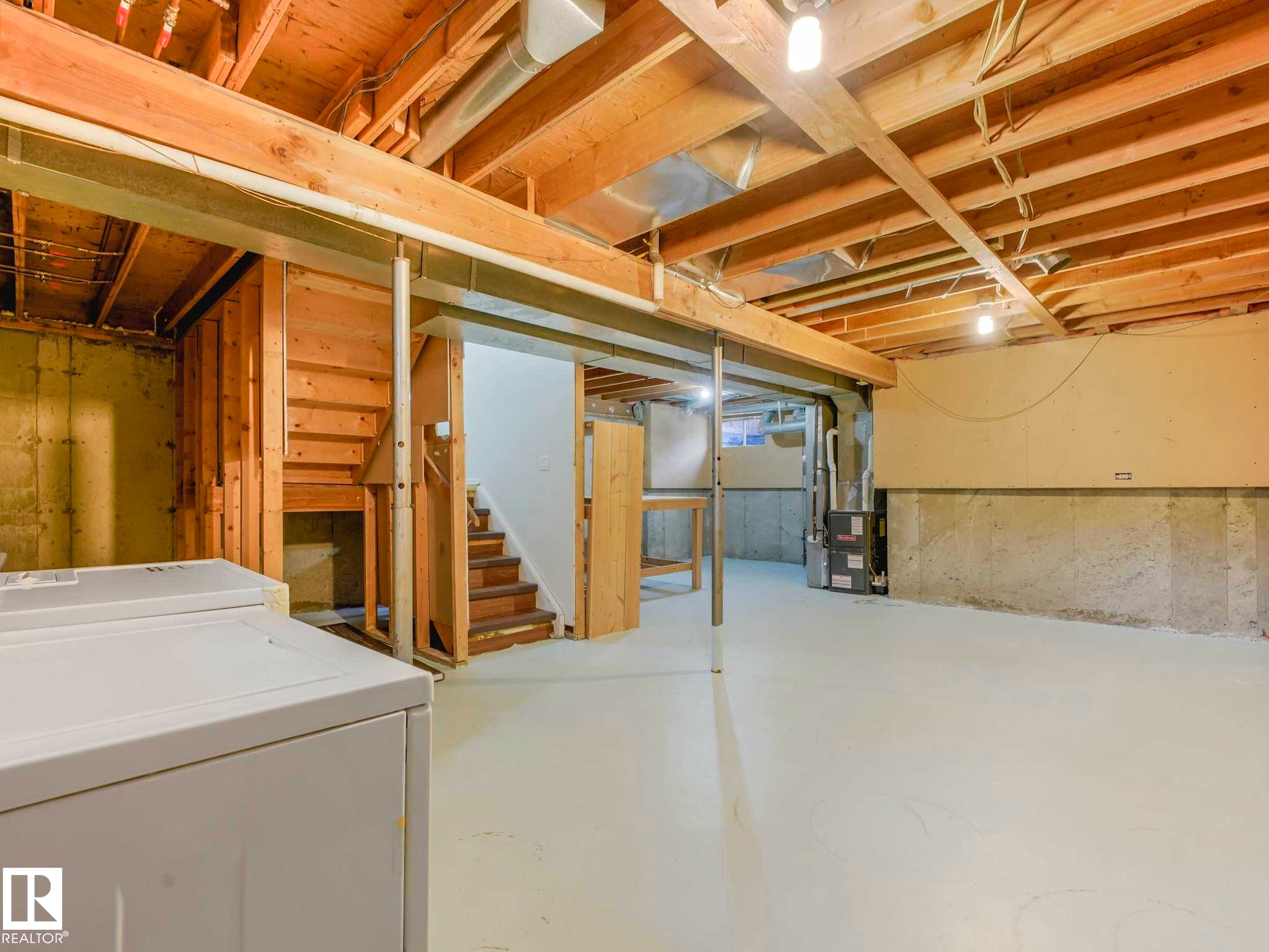 17108 100 Street, Edmonton, AB