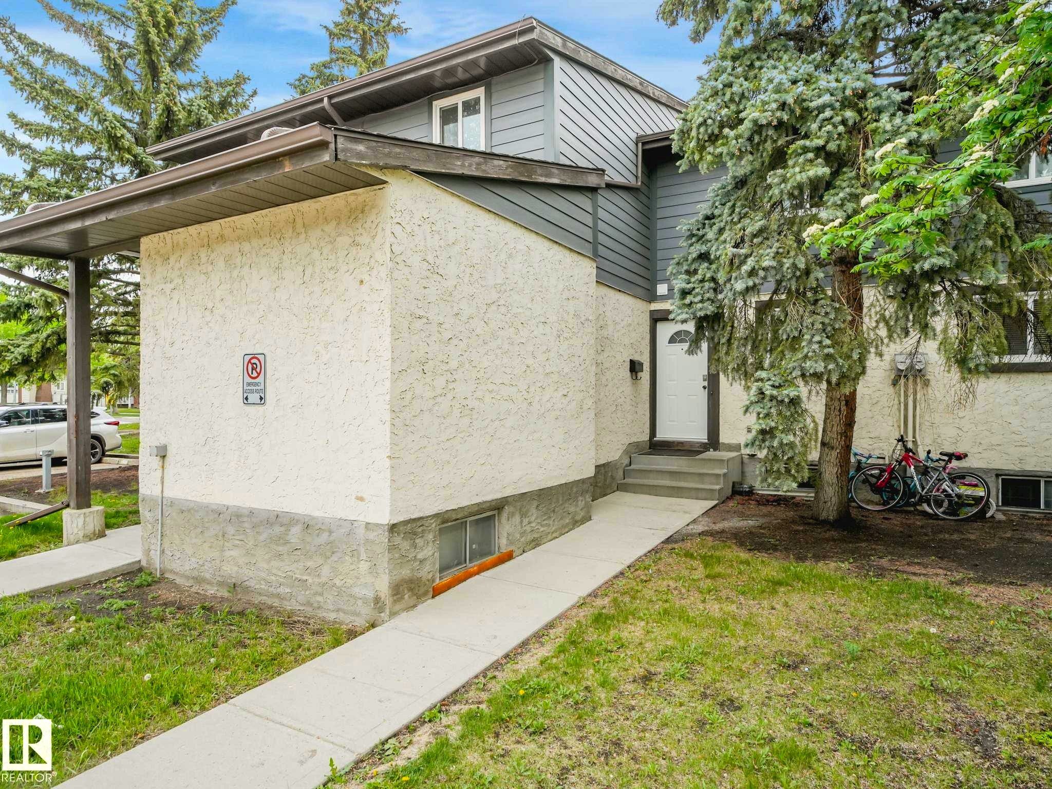 17108 100 Street, Edmonton, AB