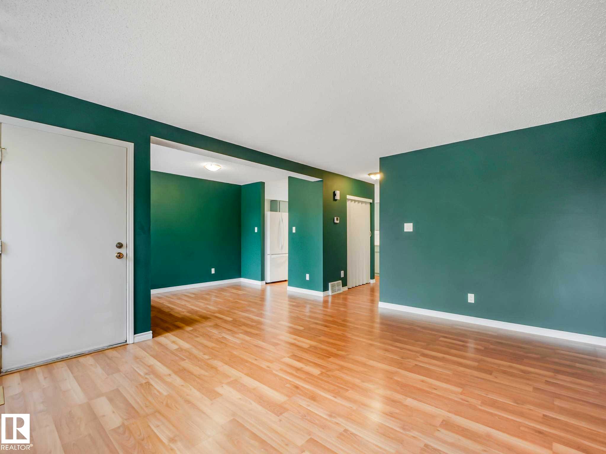 17108 100 Street, Edmonton, AB